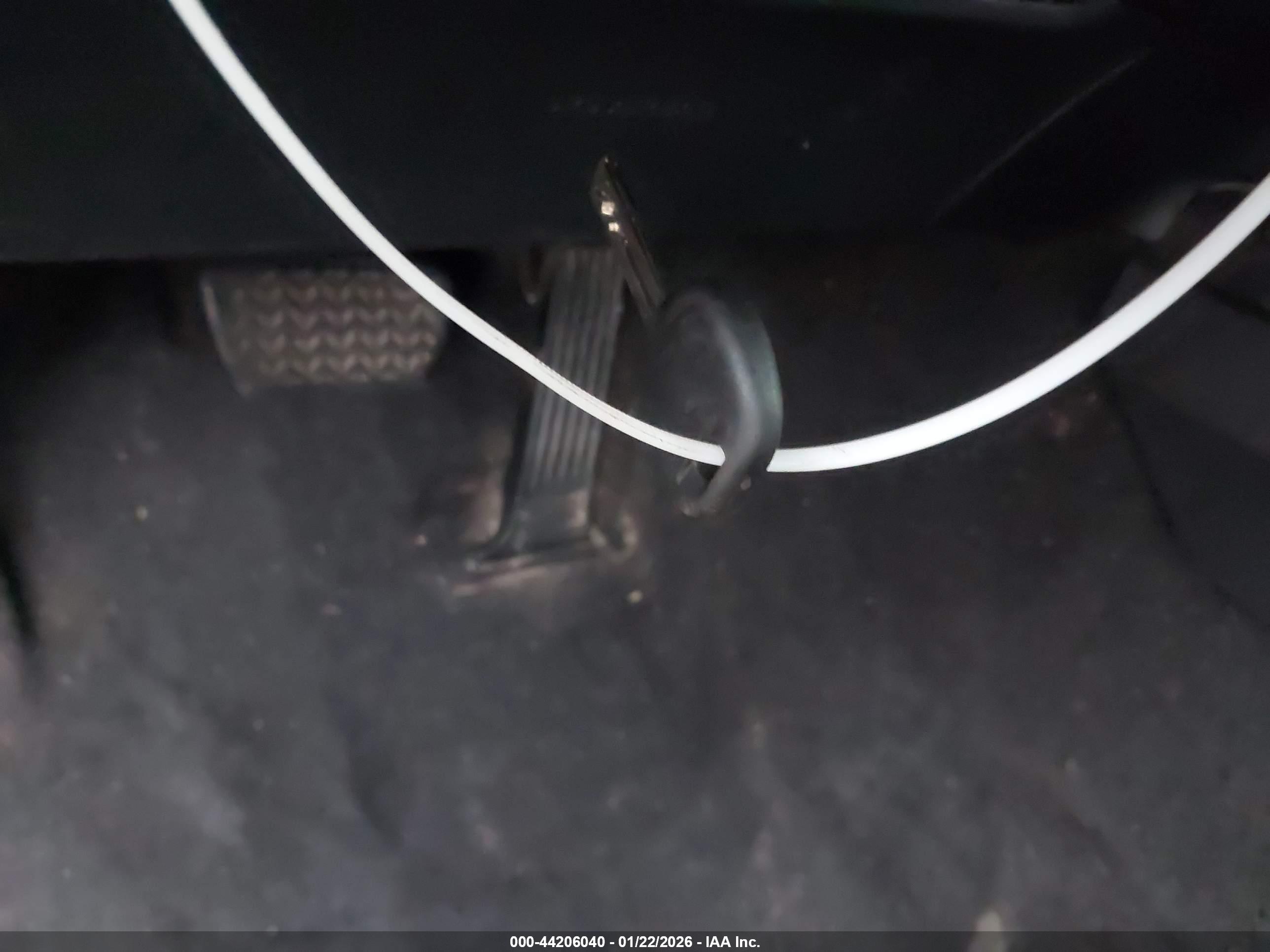 TOYOTA CAMRY image 11