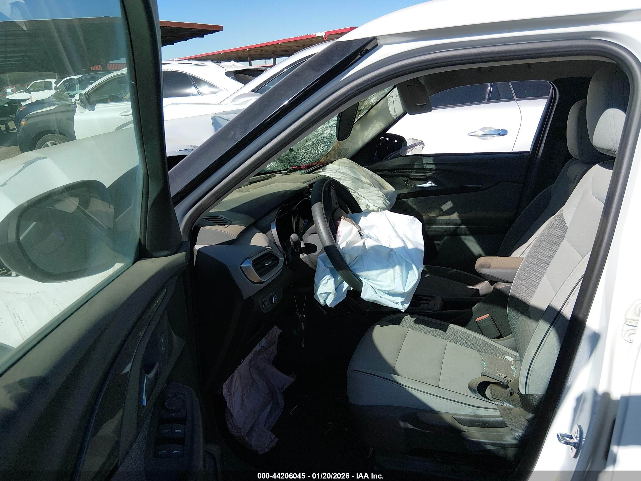 CHEVROLET TRAILBLAZER image 5