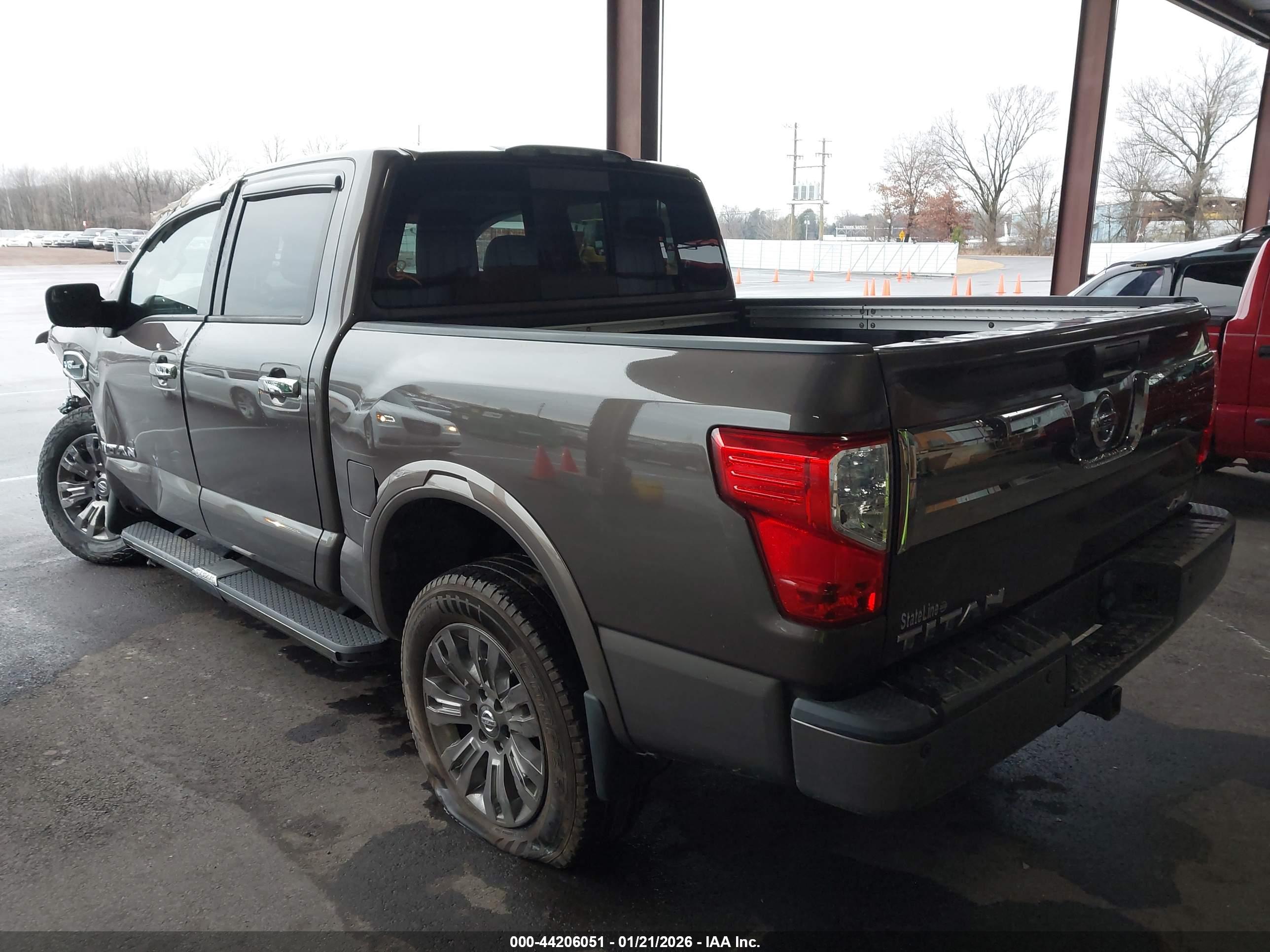 NISSAN TITAN image 3