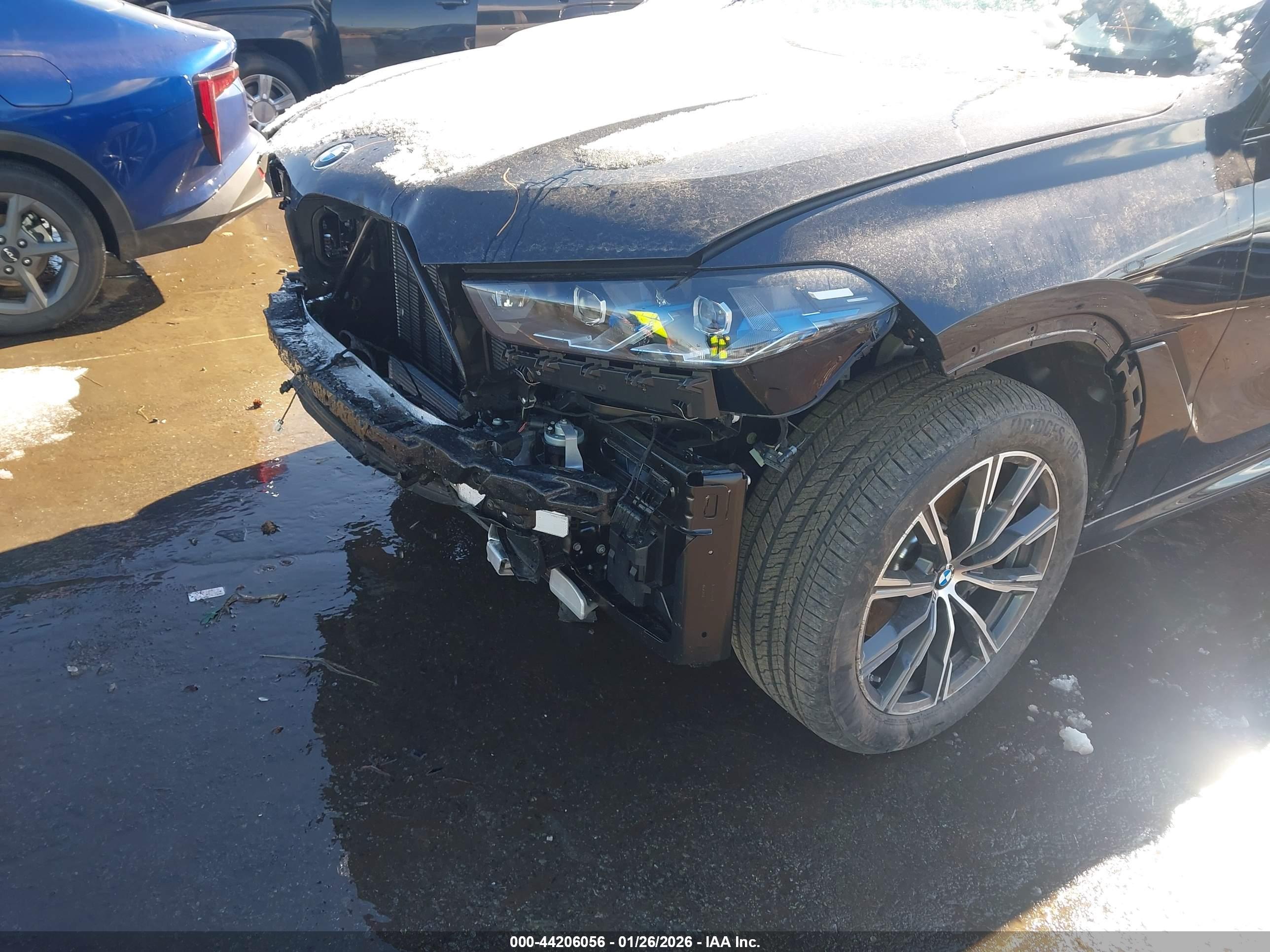 BMW X6 image 6