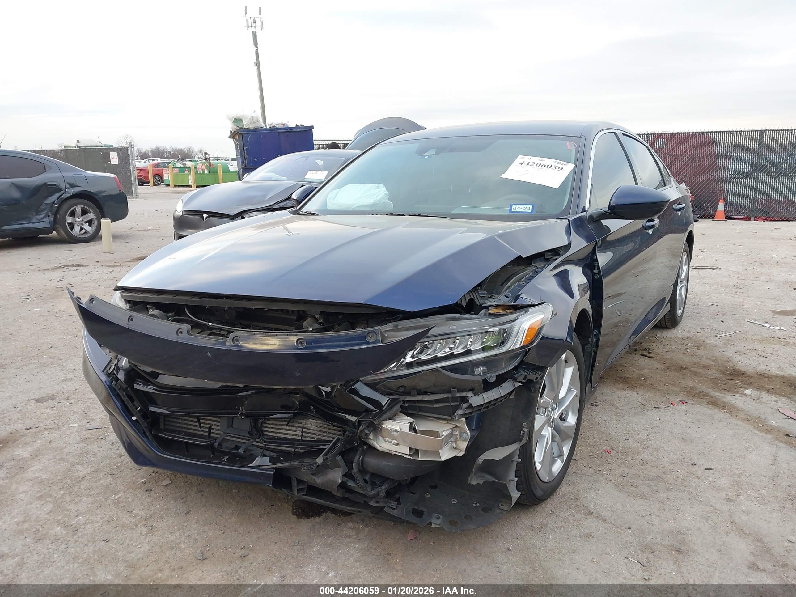 HONDA ACCORD image 2