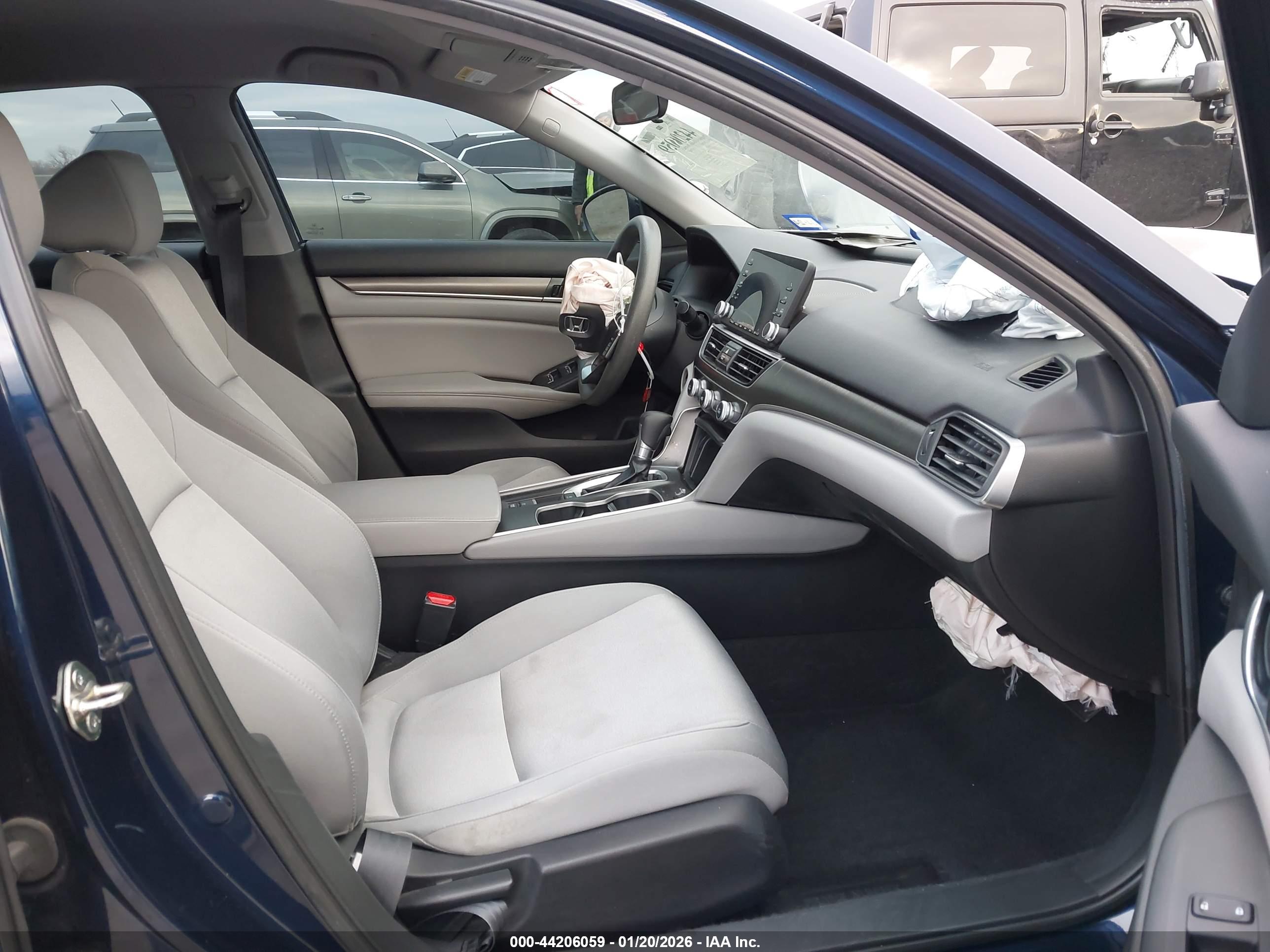 HONDA ACCORD image 5