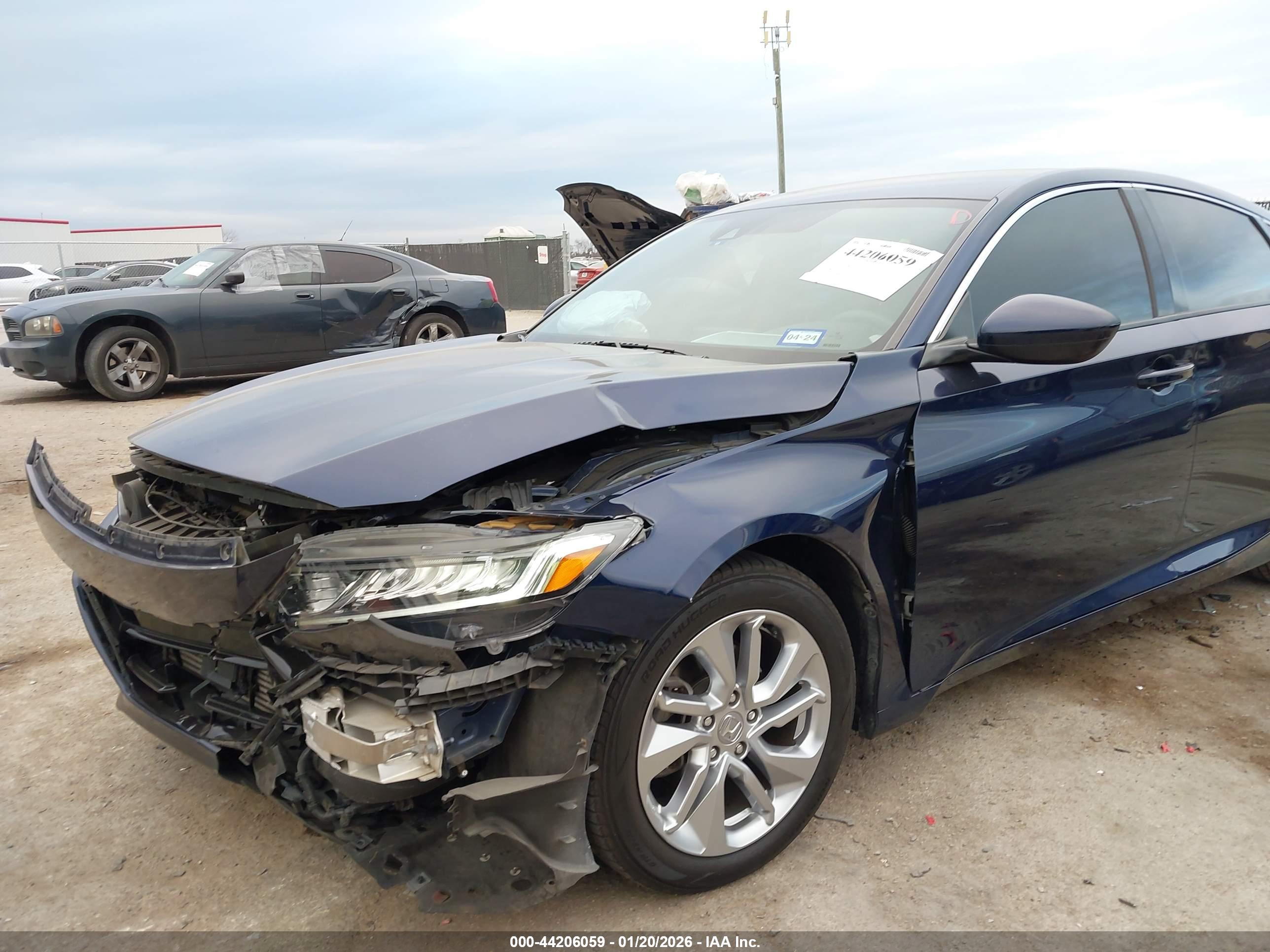 HONDA ACCORD image 6