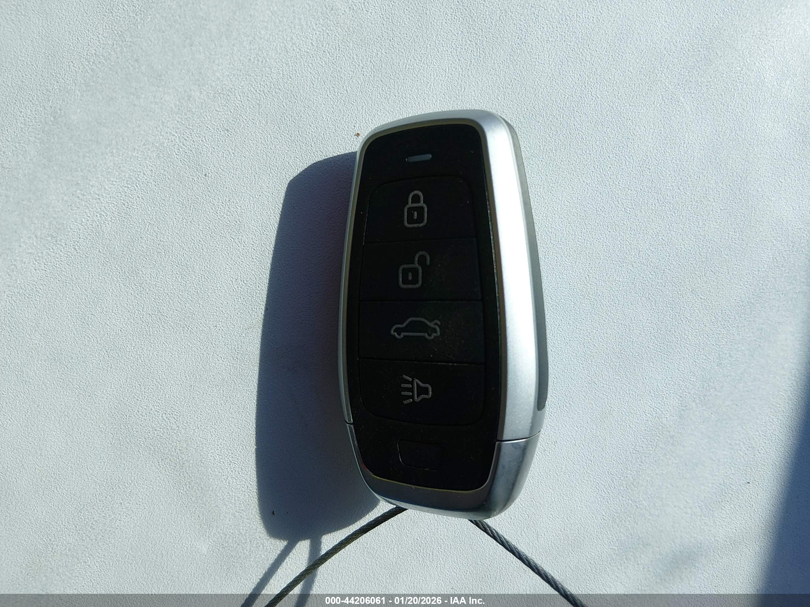 CHEVROLET TRAX image 11
