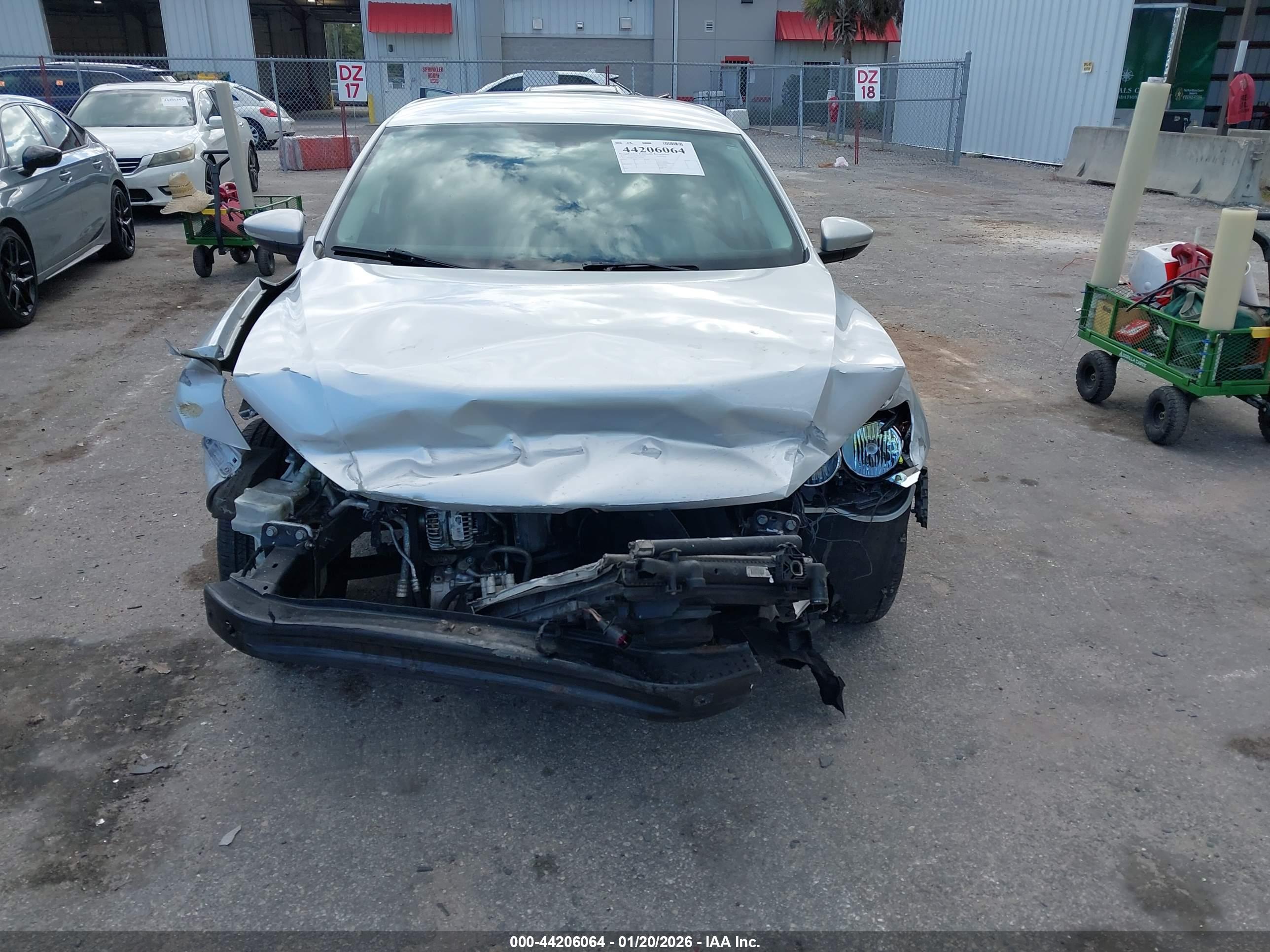 VOLKSWAGEN PASSAT image 6