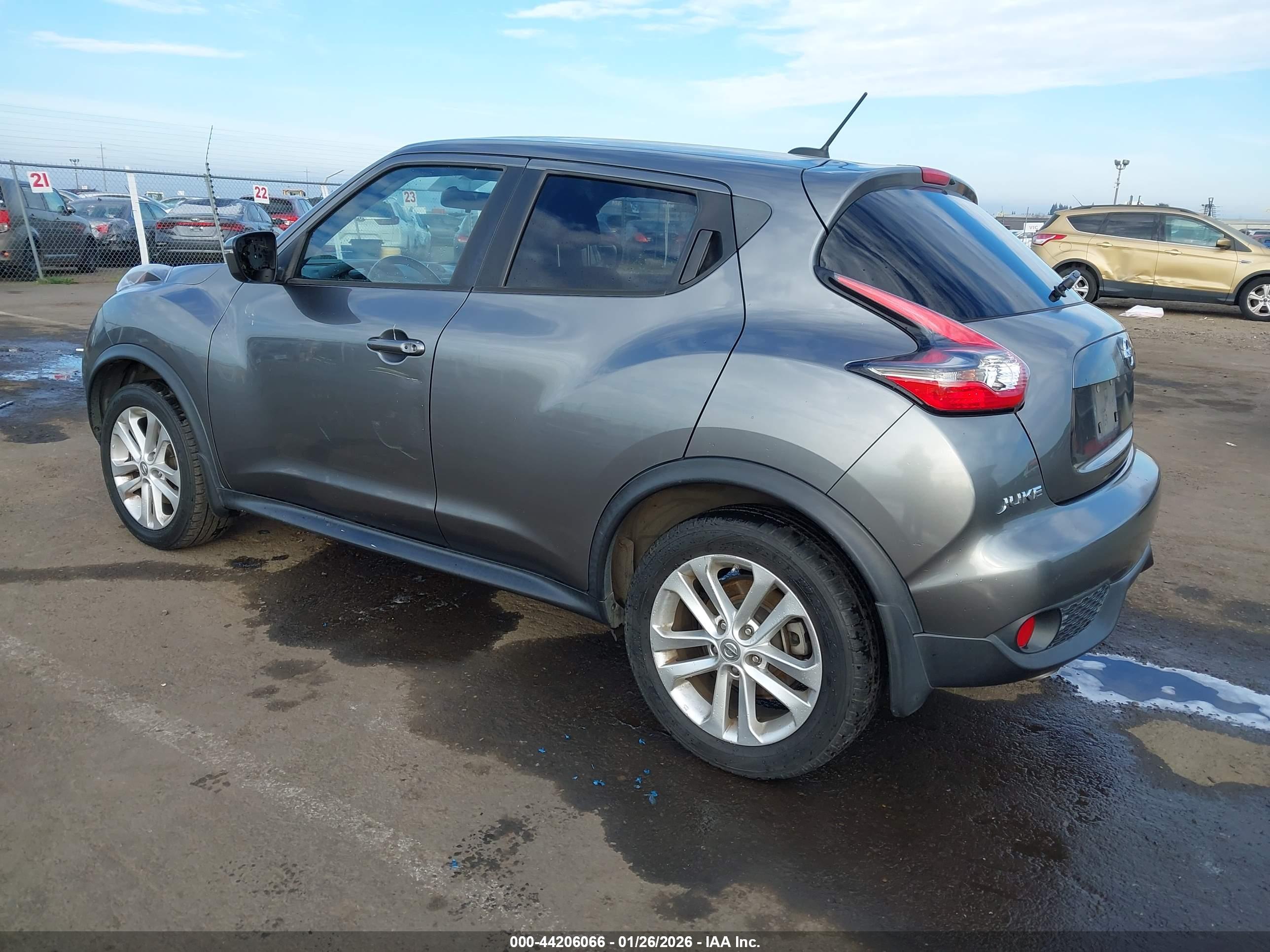 NISSAN JUKE image 3