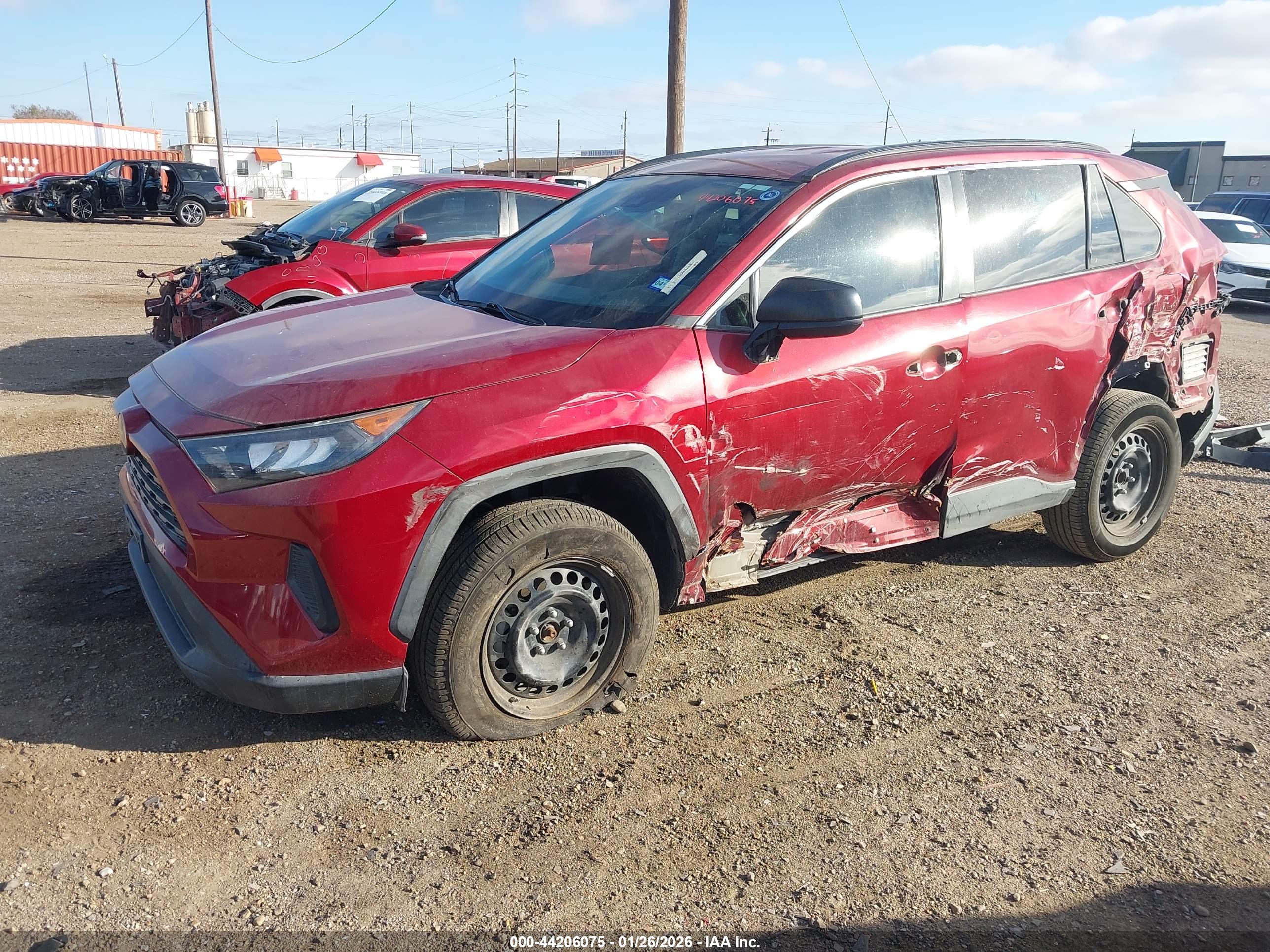 TOYOTA RAV4 image 2