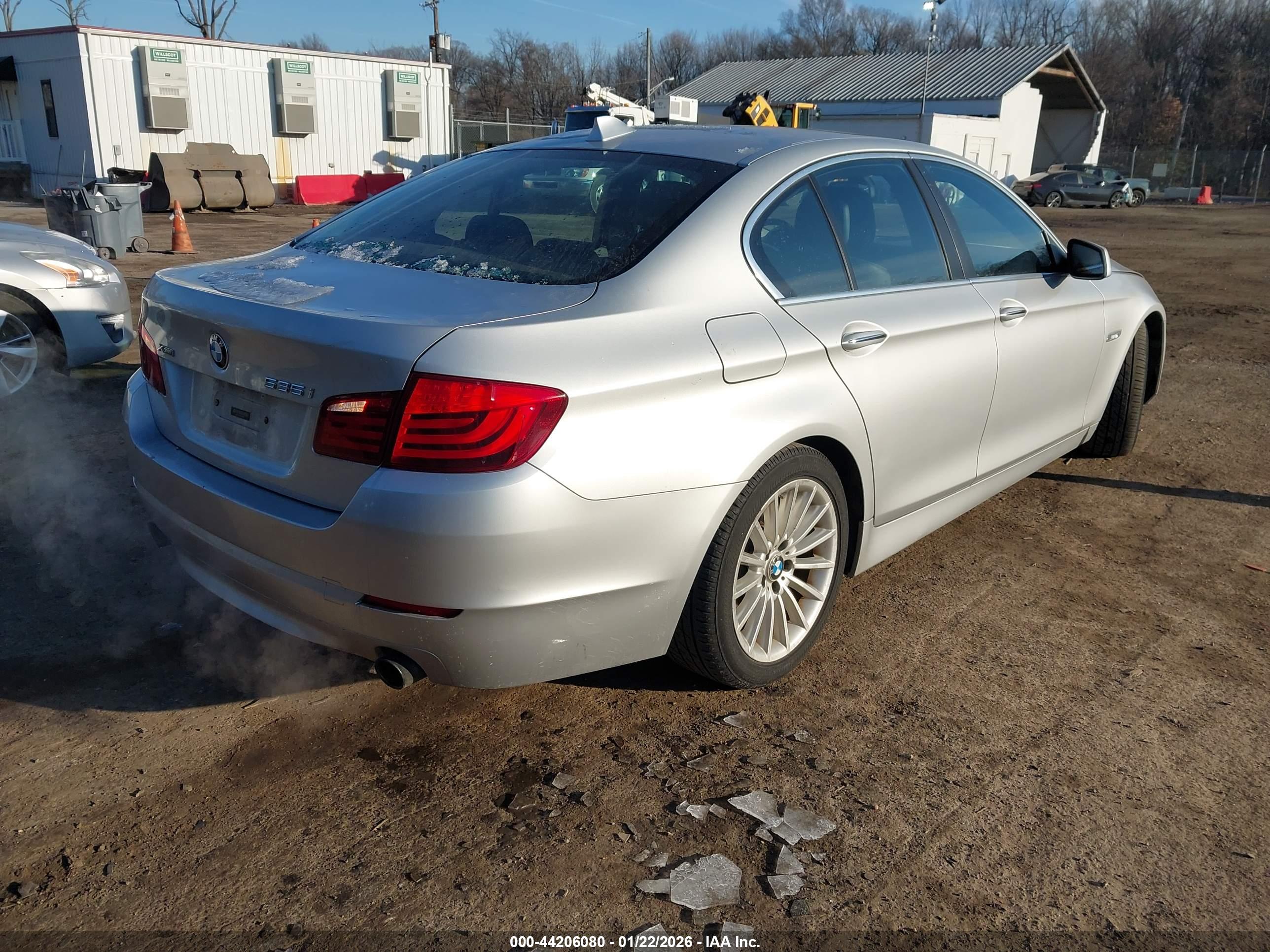 BMW 535I image 4