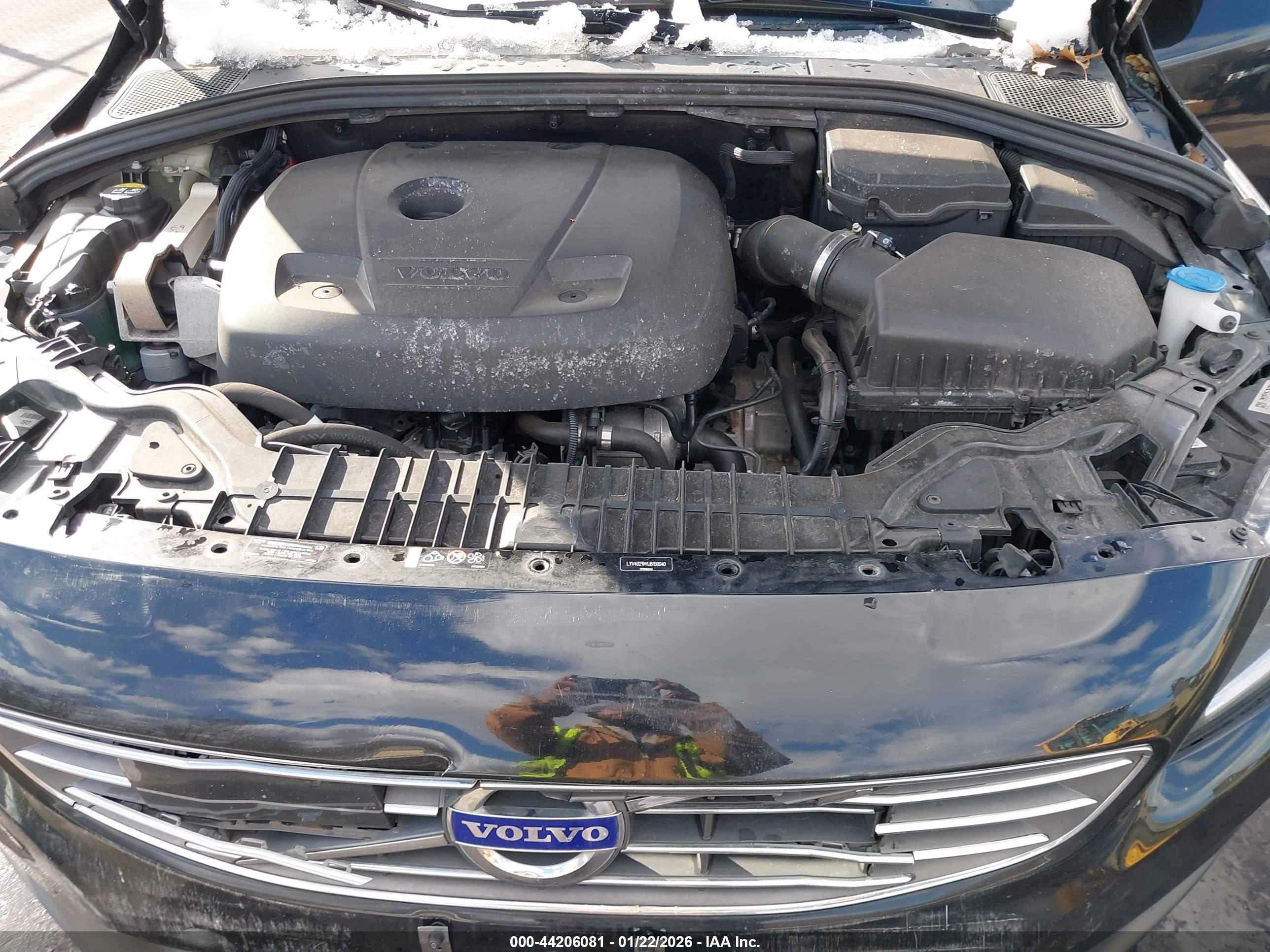 VOLVO S60 image 10