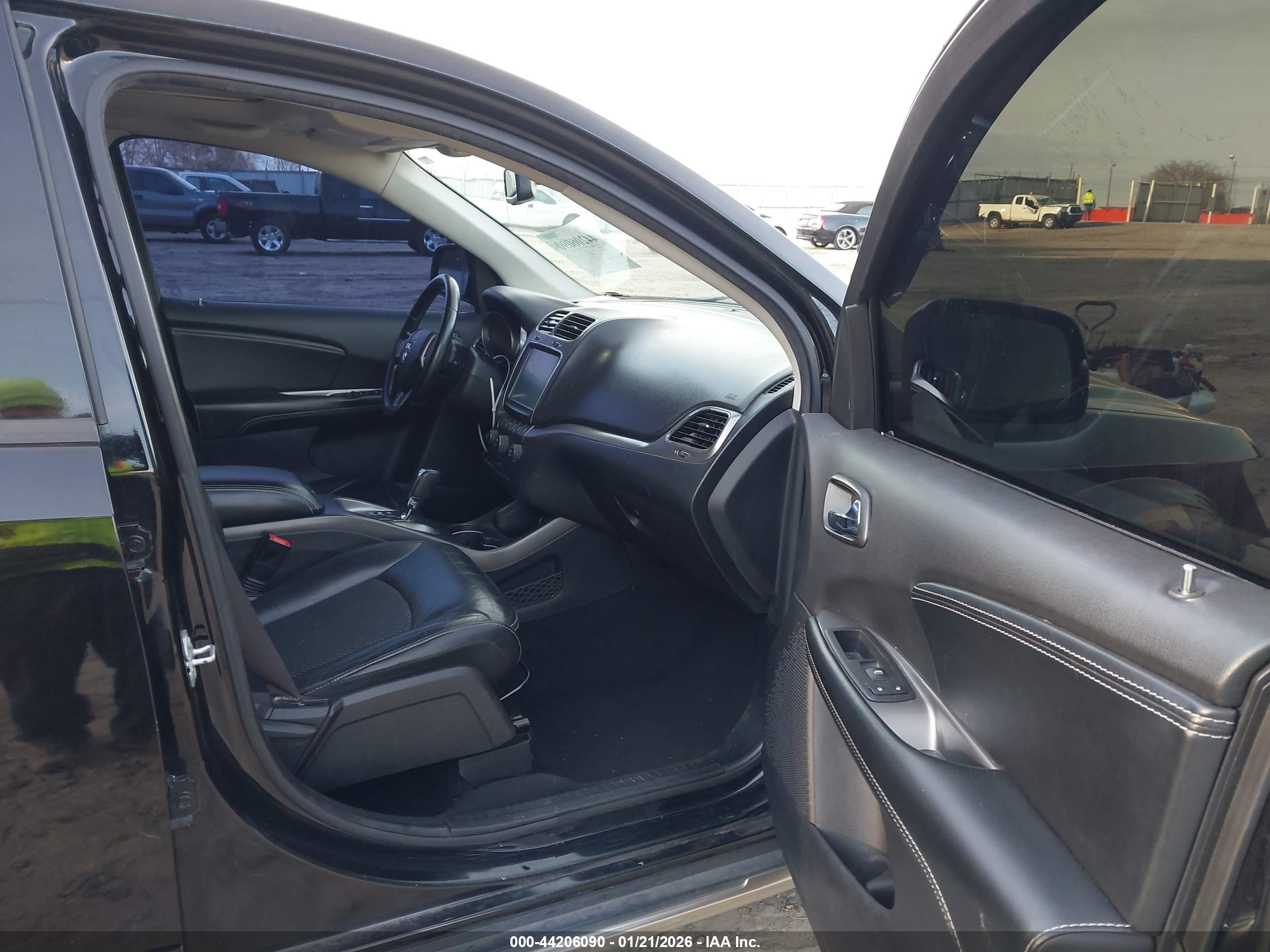 DODGE JOURNEY image 5