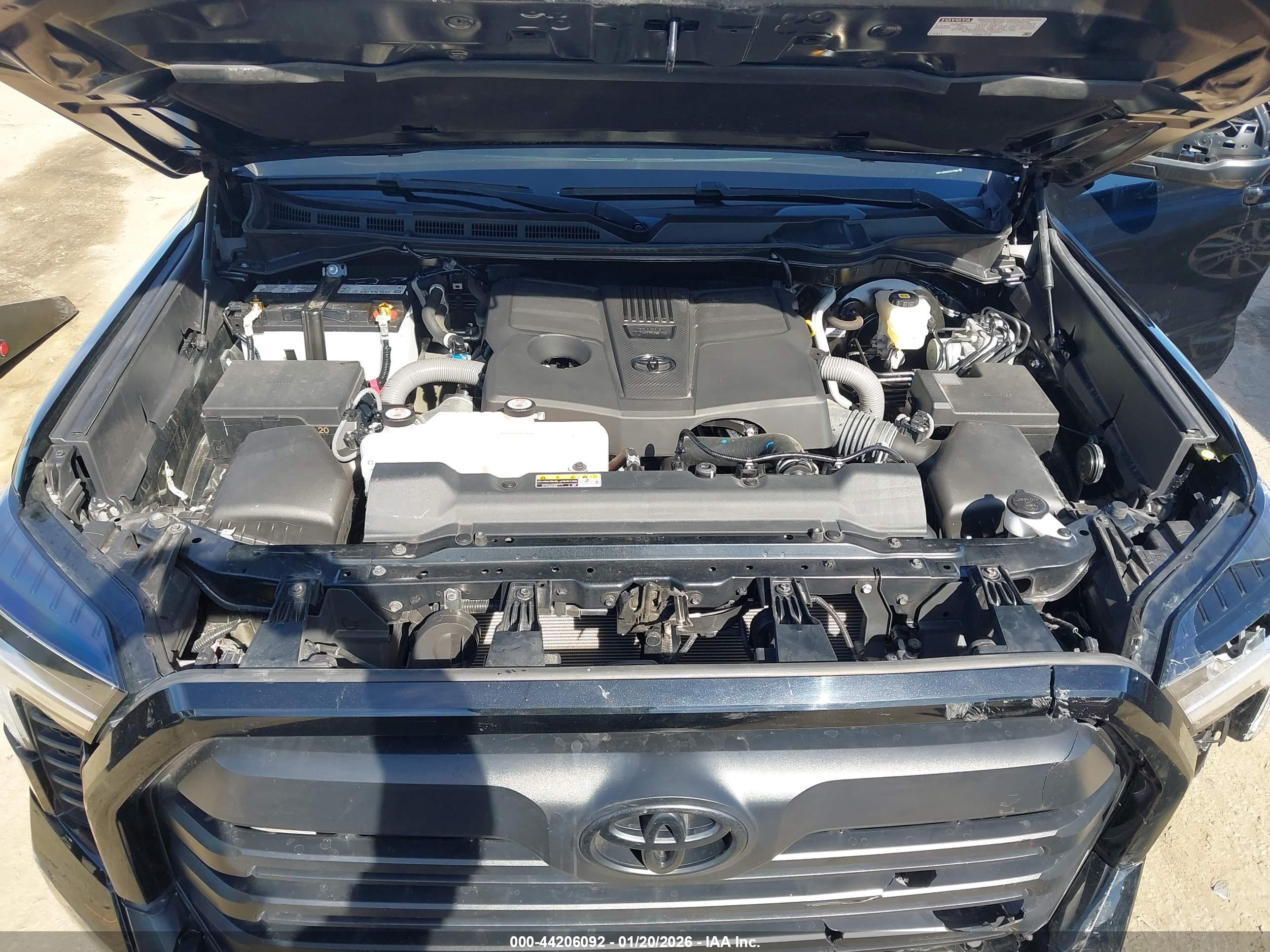 TOYOTA TUNDRA image 10