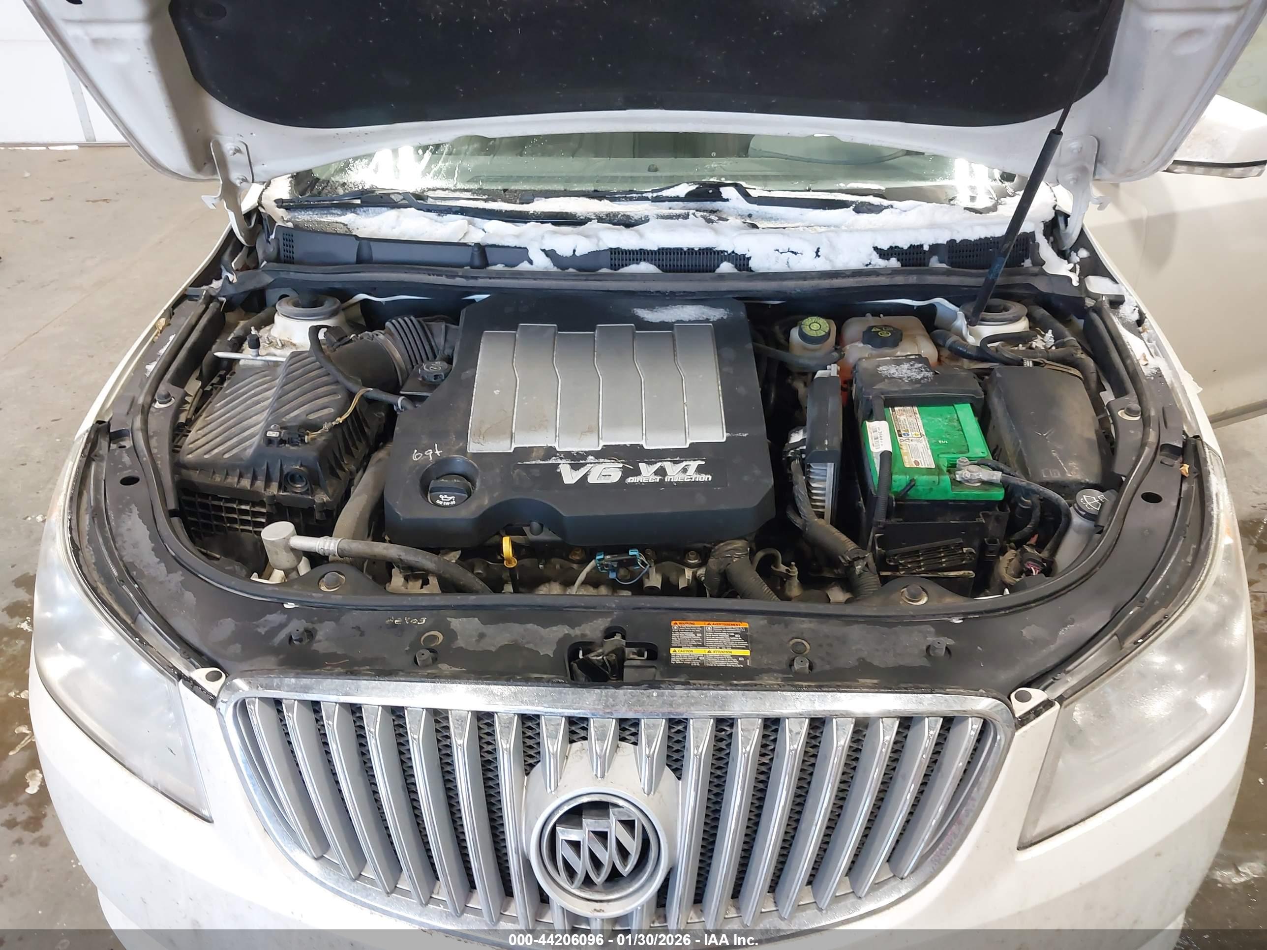 BUICK LACROSSE image 10