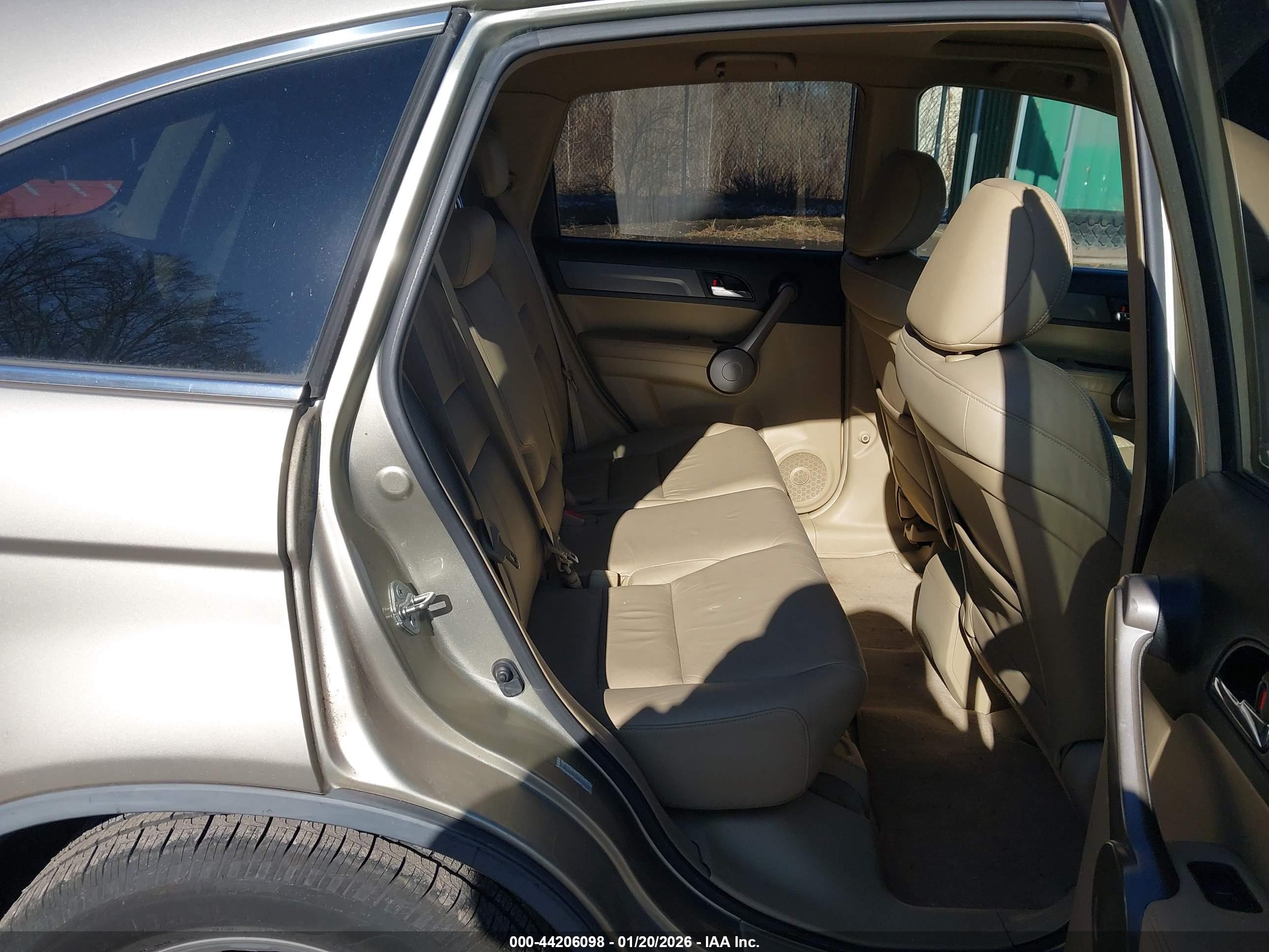 HONDA CR-V image 8