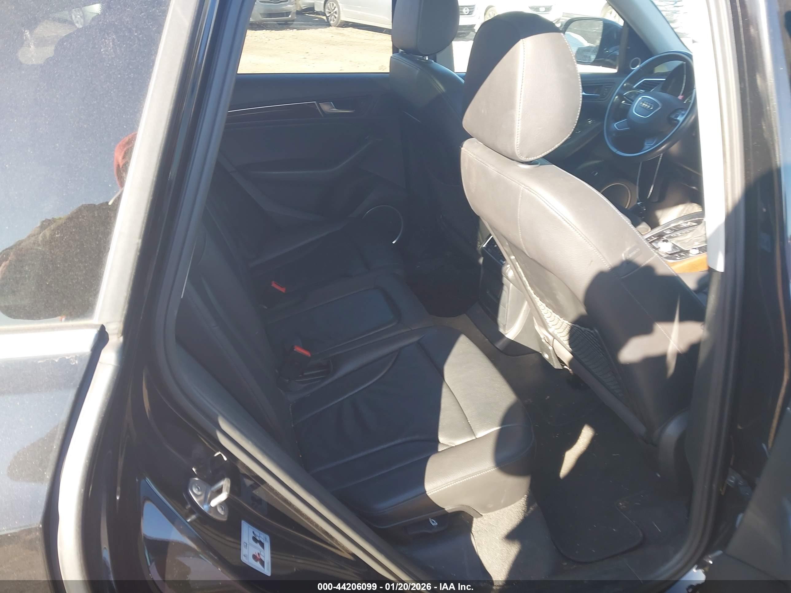 AUDI Q5 image 8