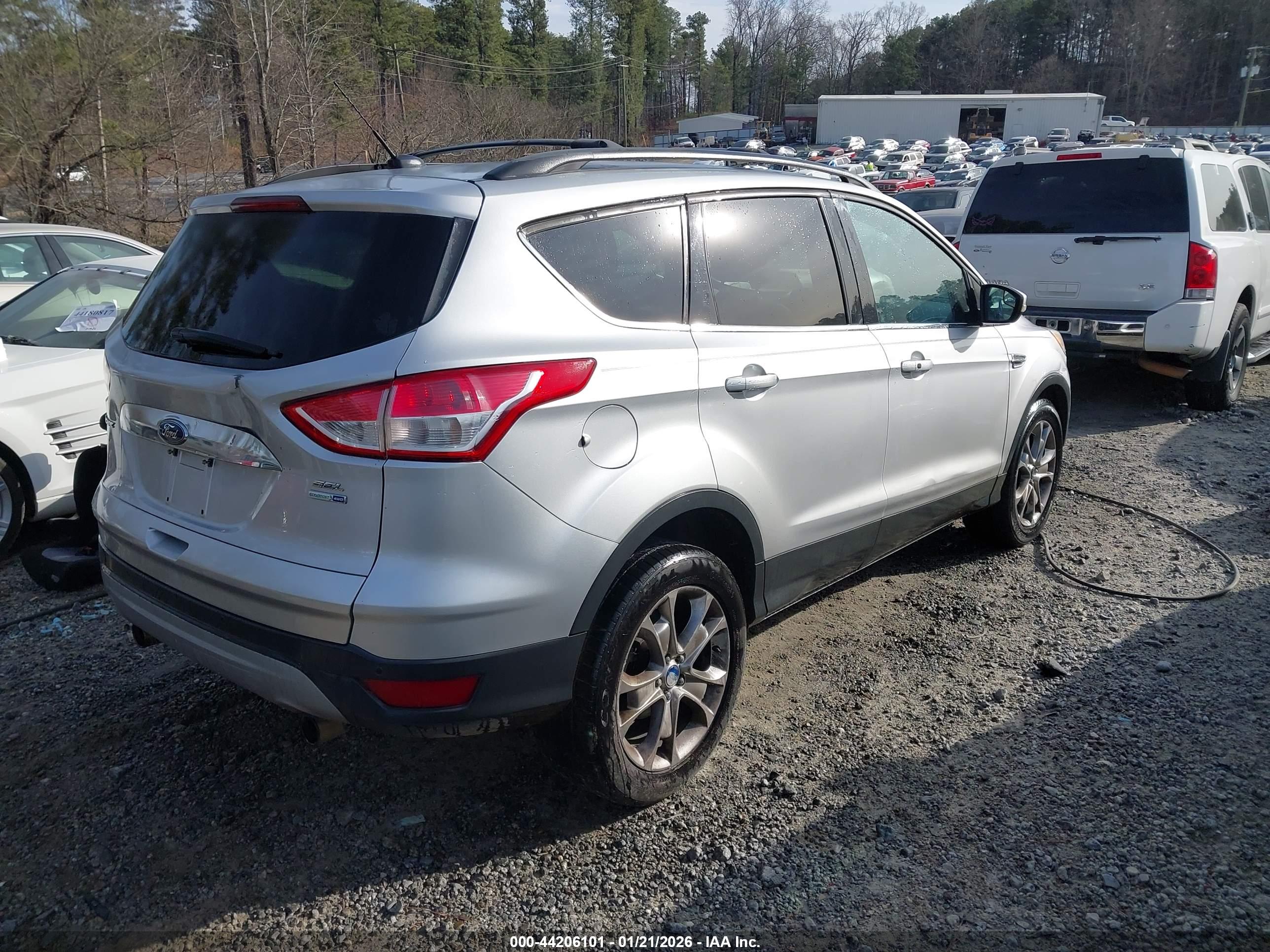 FORD ESCAPE image 4