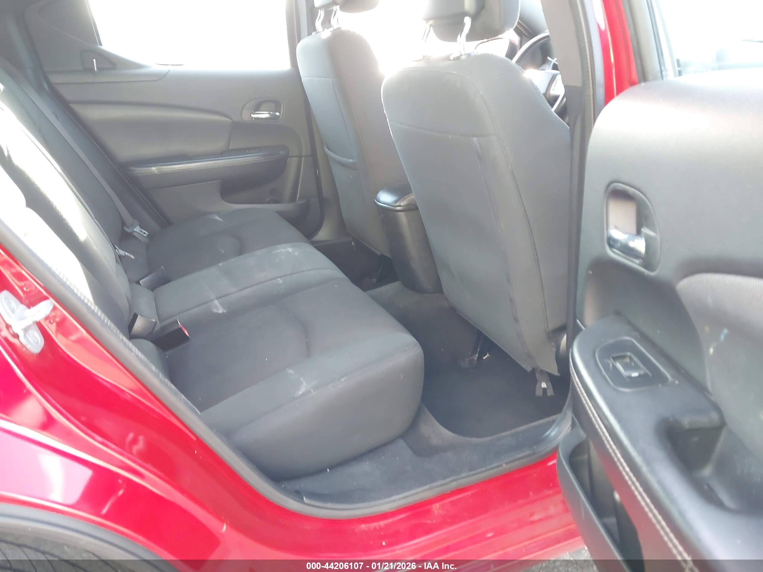DODGE AVENGER image 8