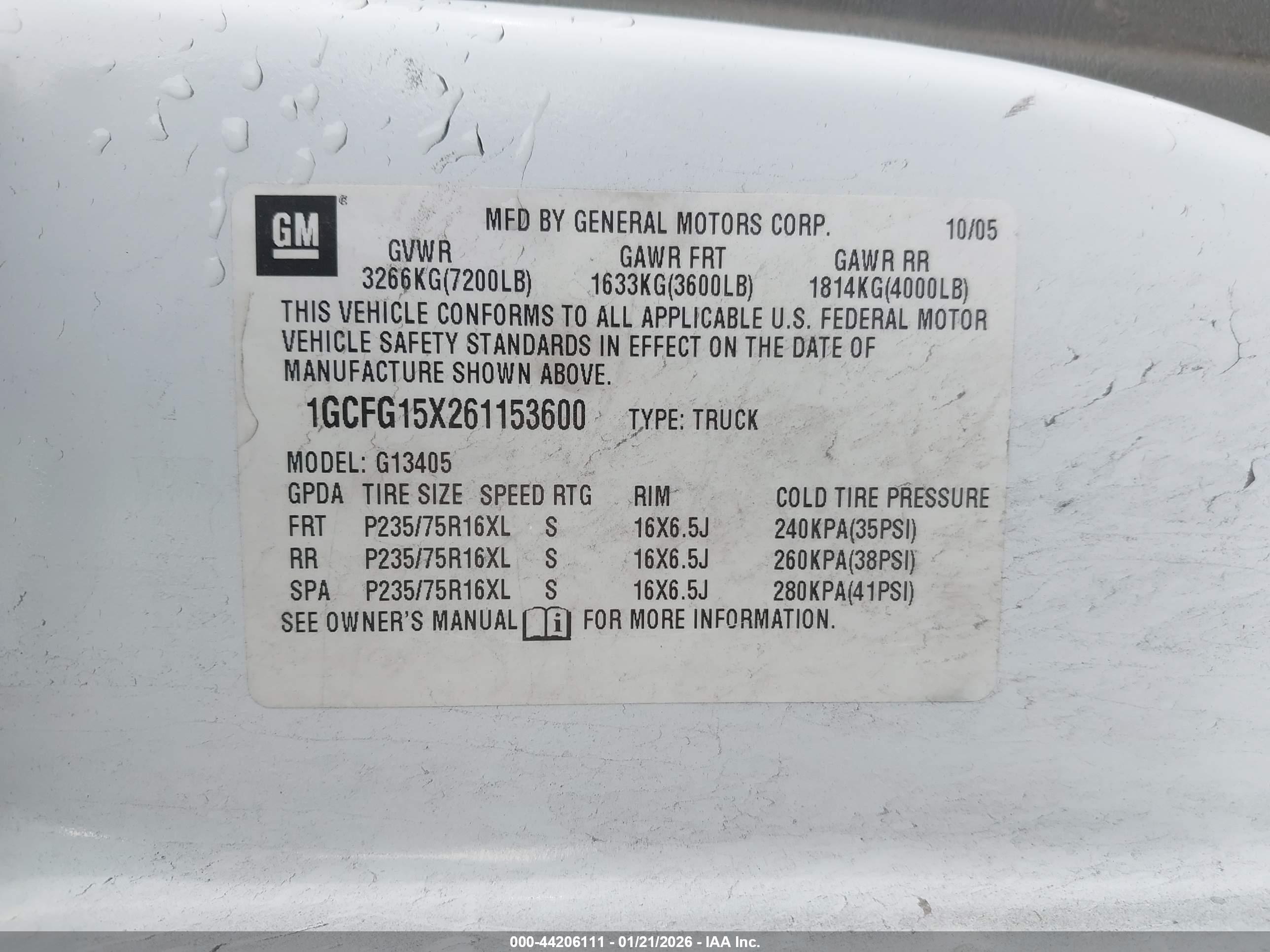 CHEVROLET EXPRESS image 9