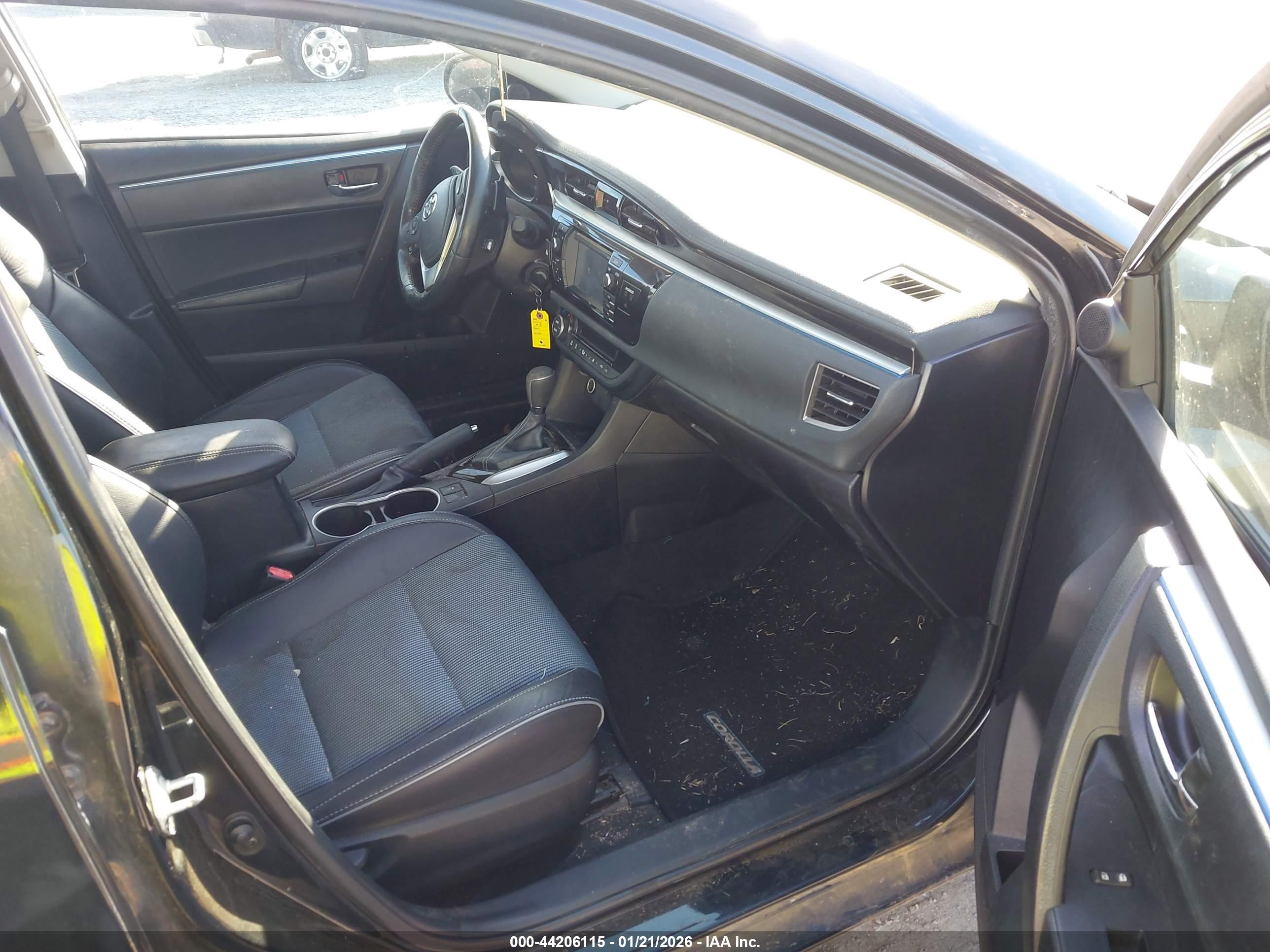 TOYOTA COROLLA image 5