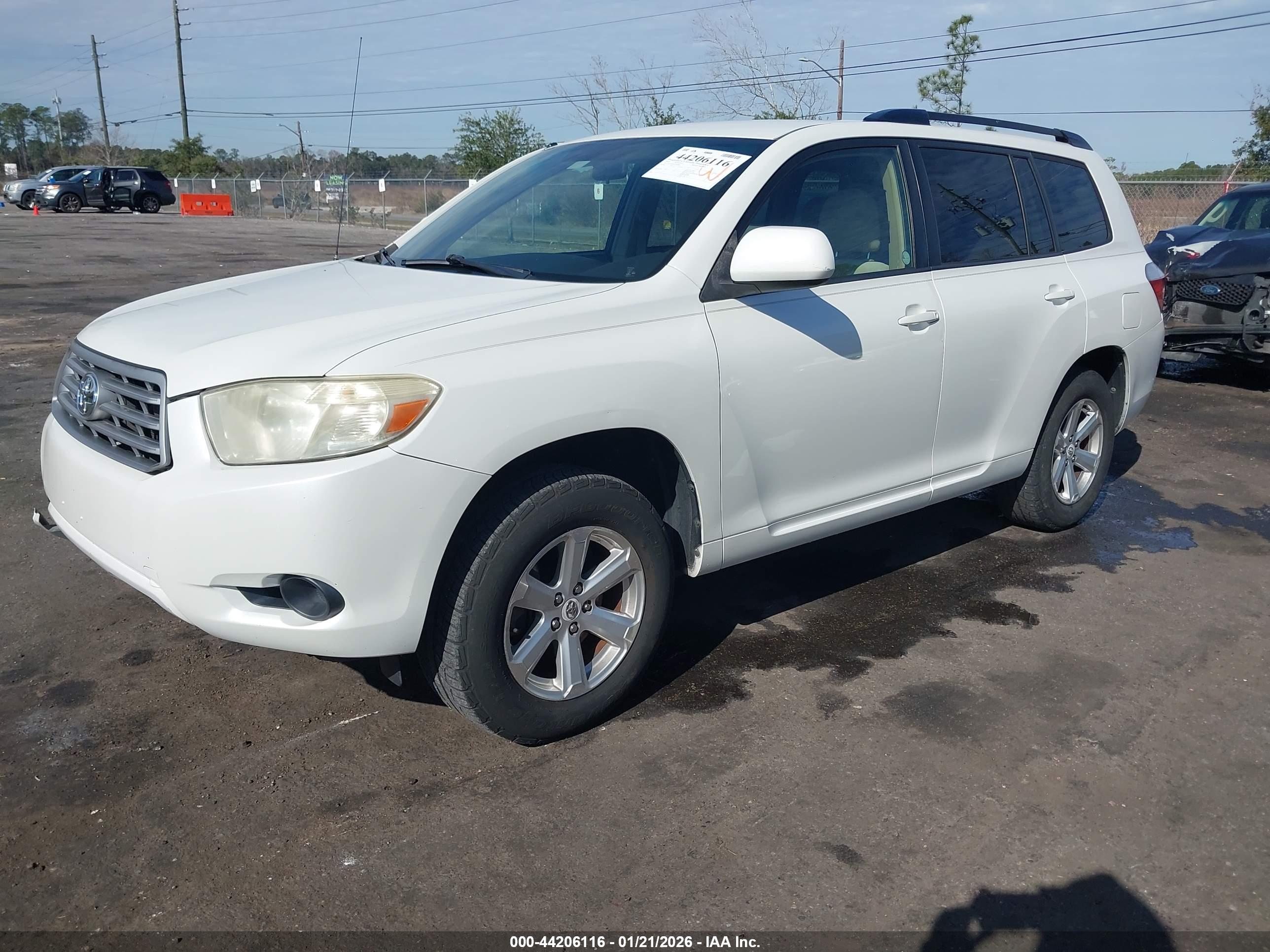 TOYOTA HIGHLANDER image 2