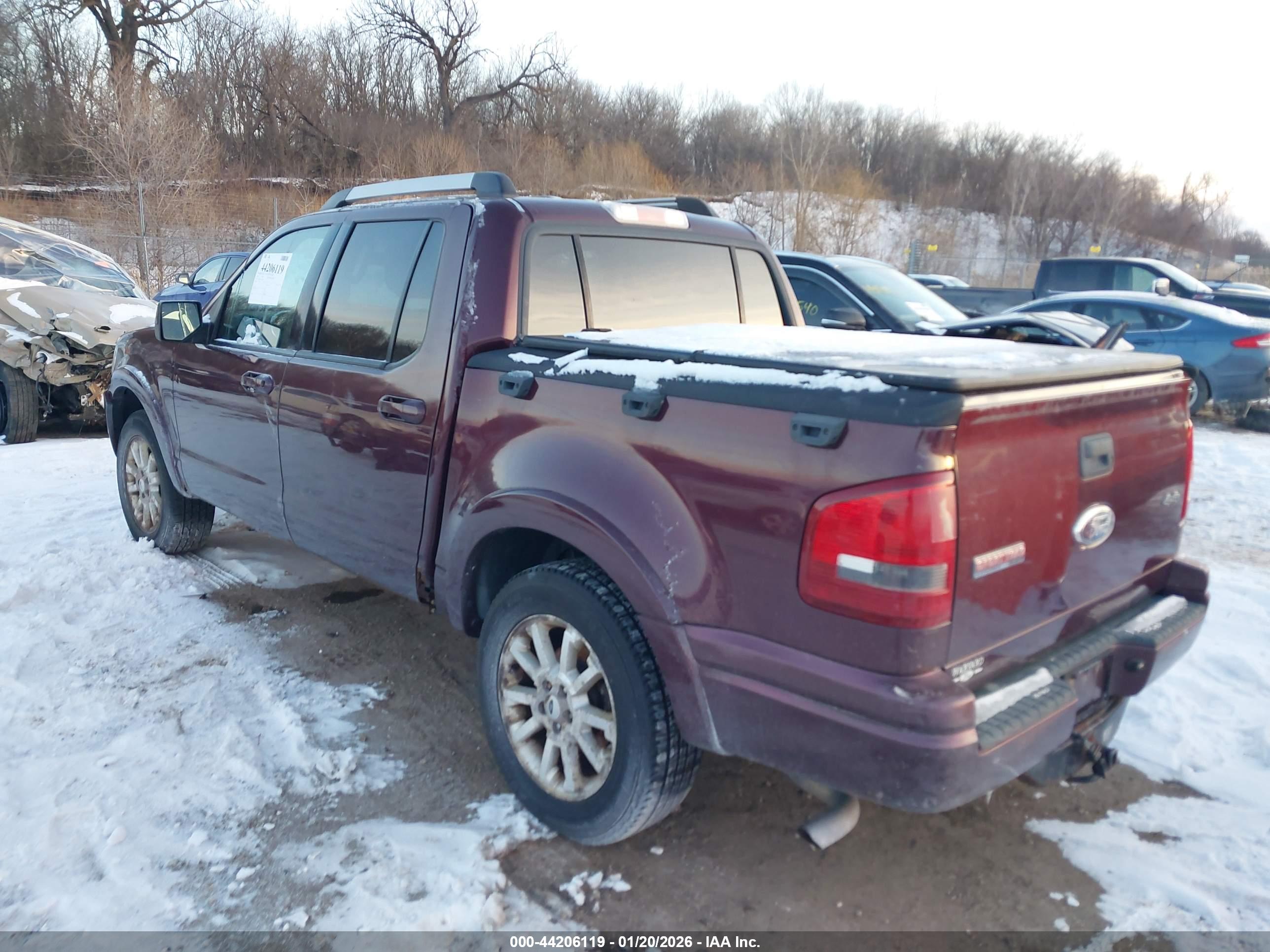 FORD EXPLORER image 3