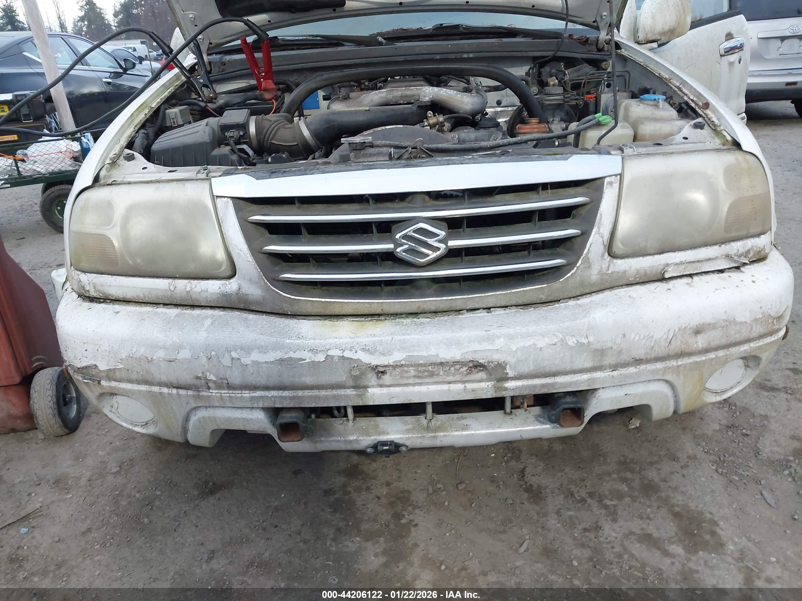 SUZUKI XL-7 image 6