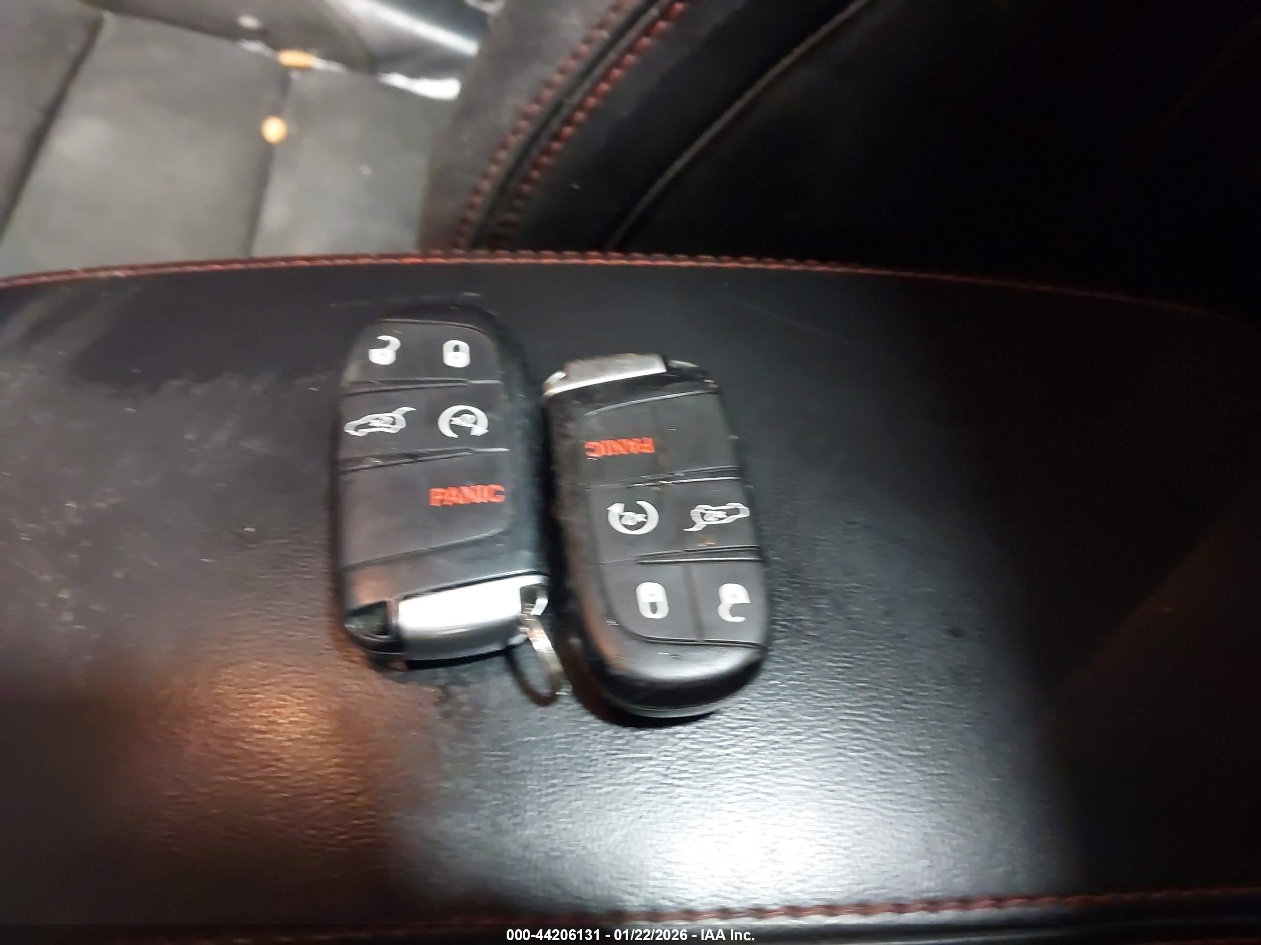 JEEP GRAND image 11
