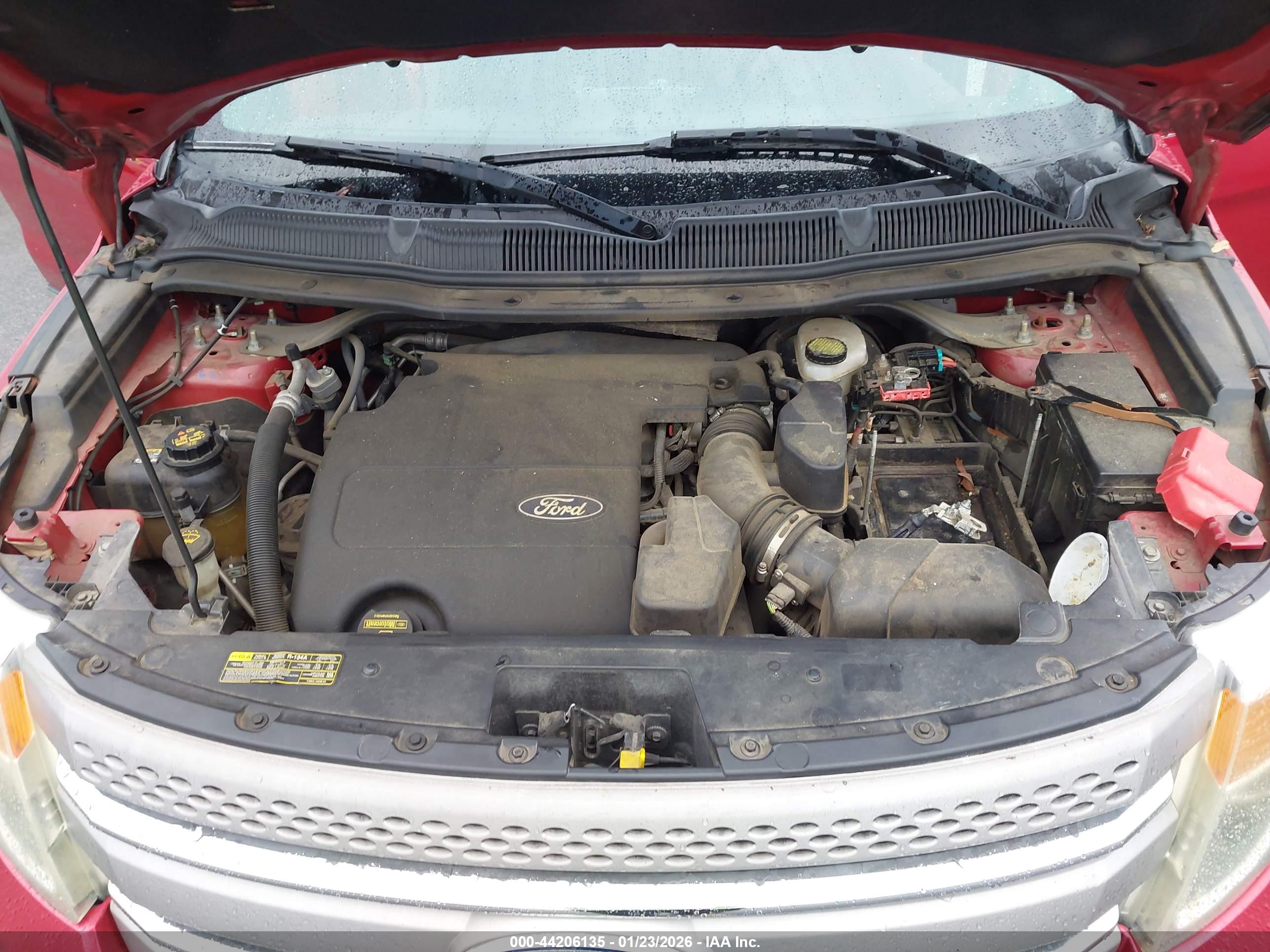 FORD EXPLORER image 10