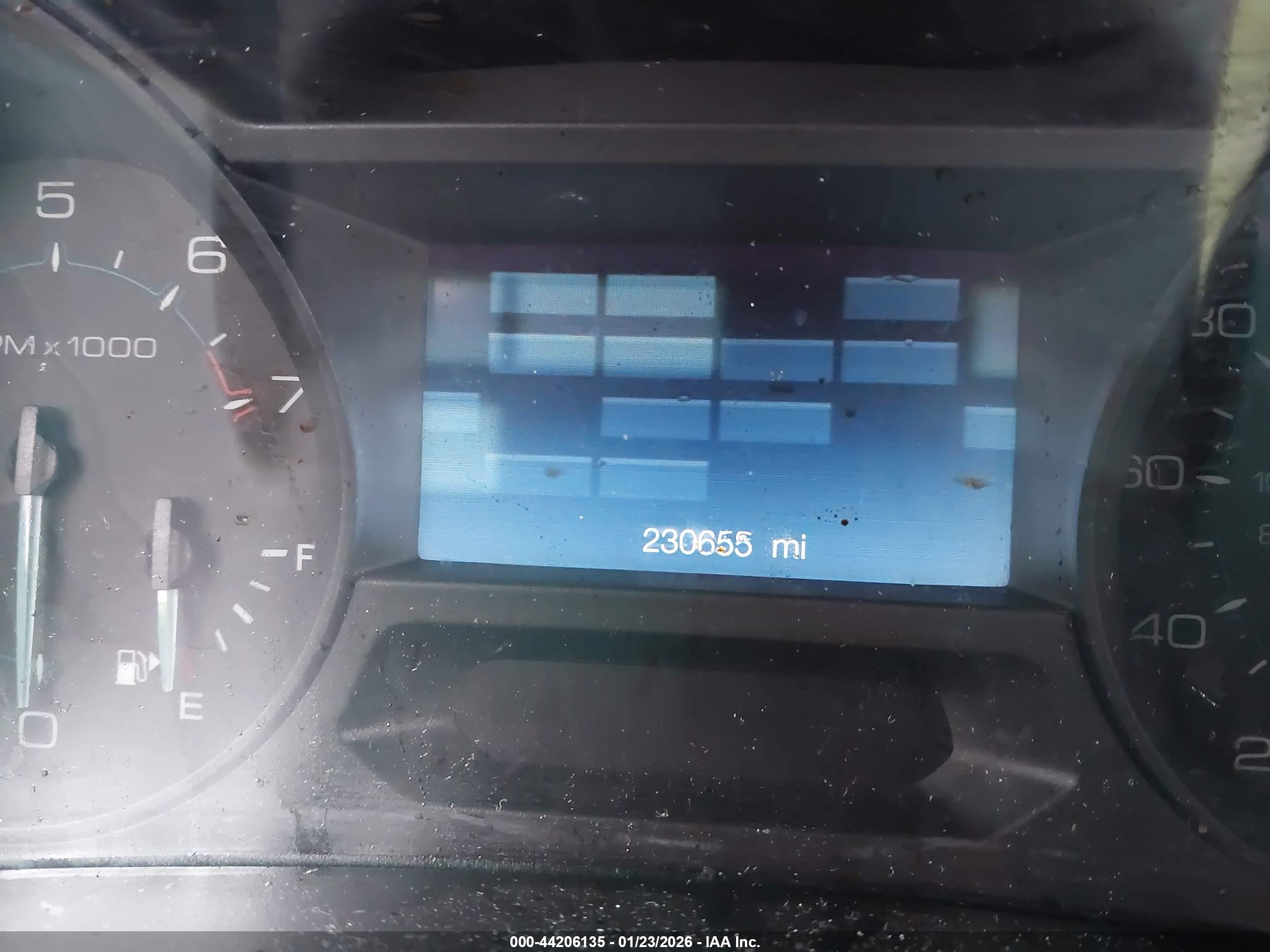 FORD EXPLORER image 7