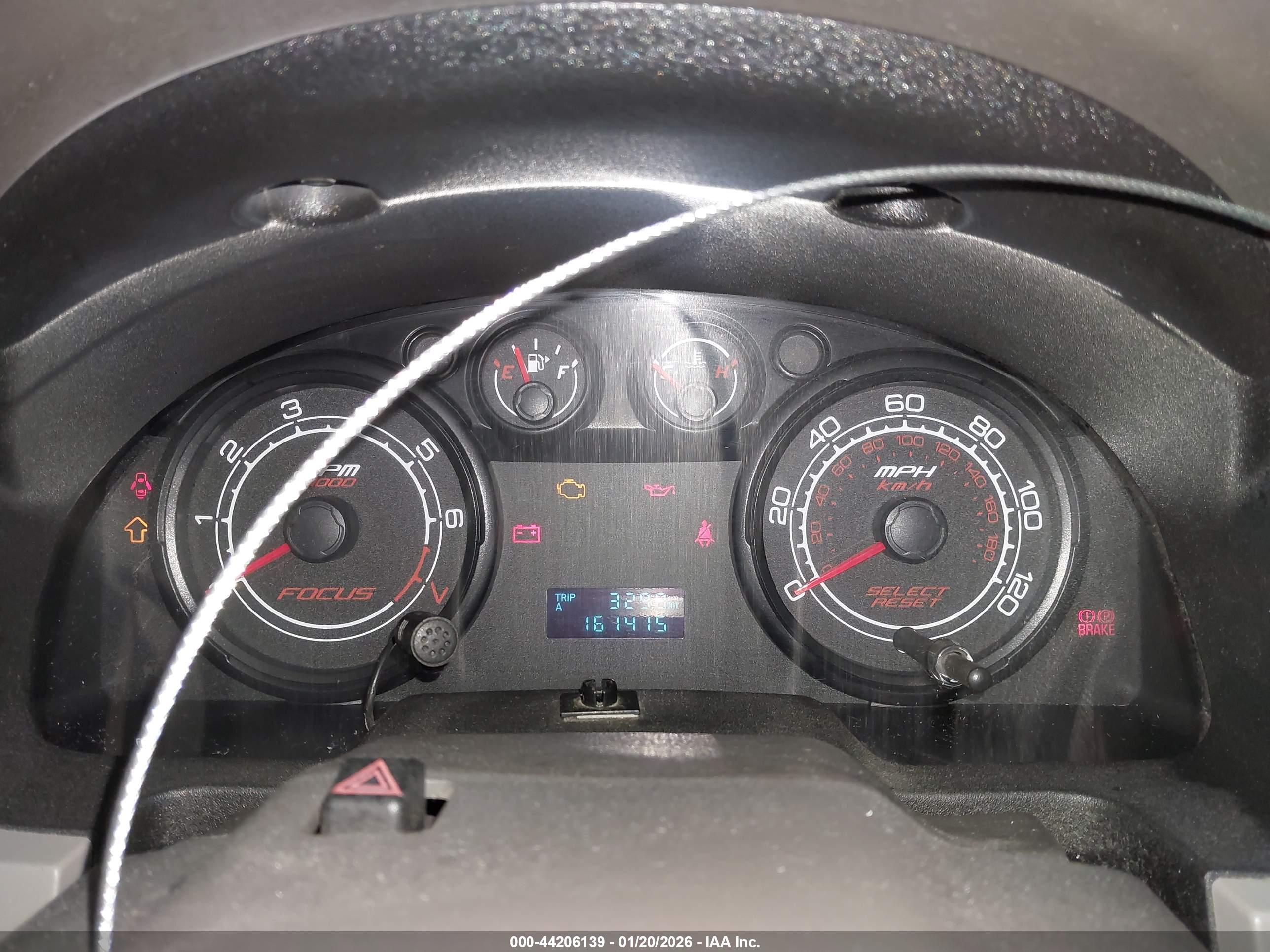 FORD FOCUS image 7