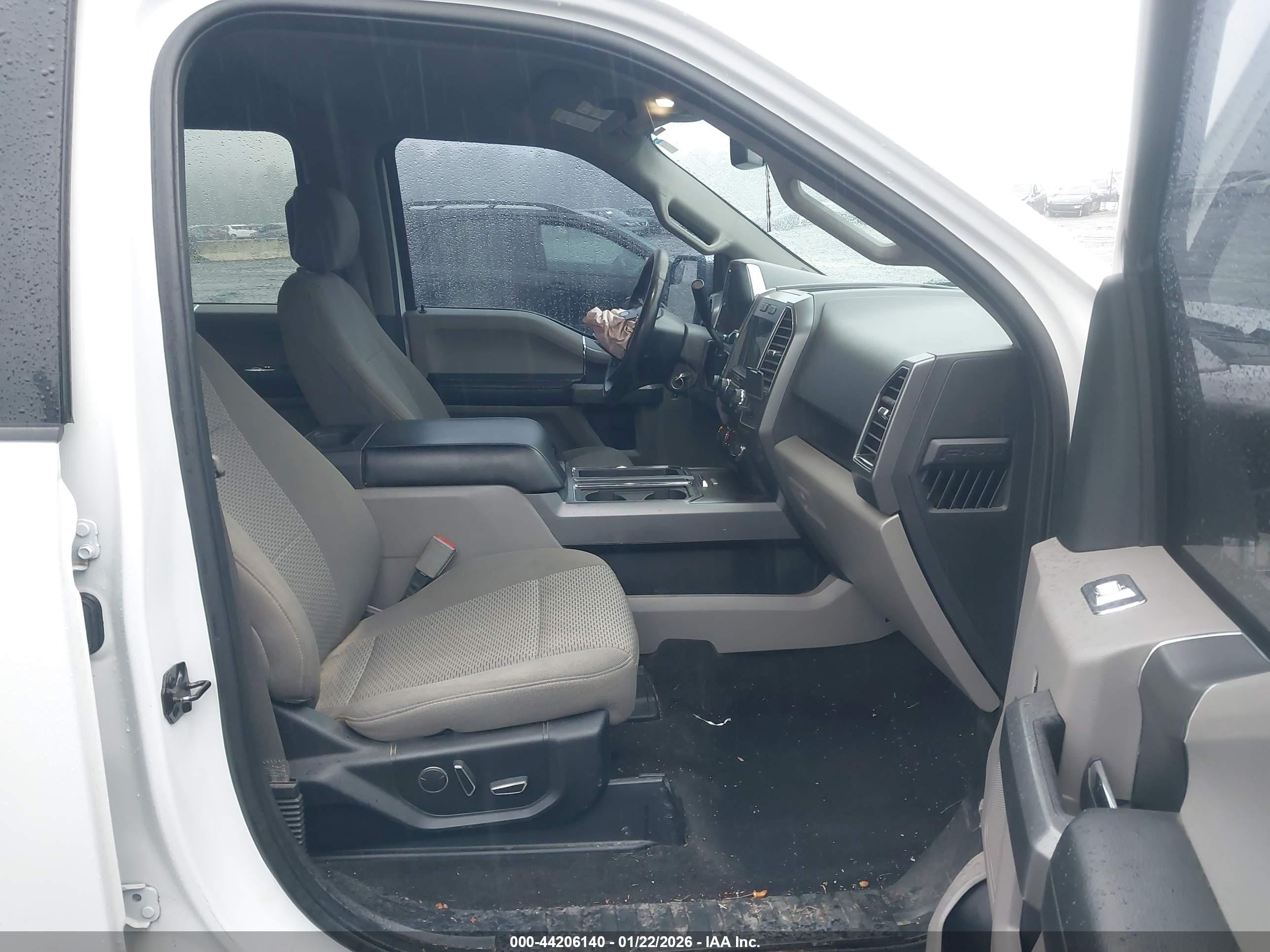 FORD F-150 image 5