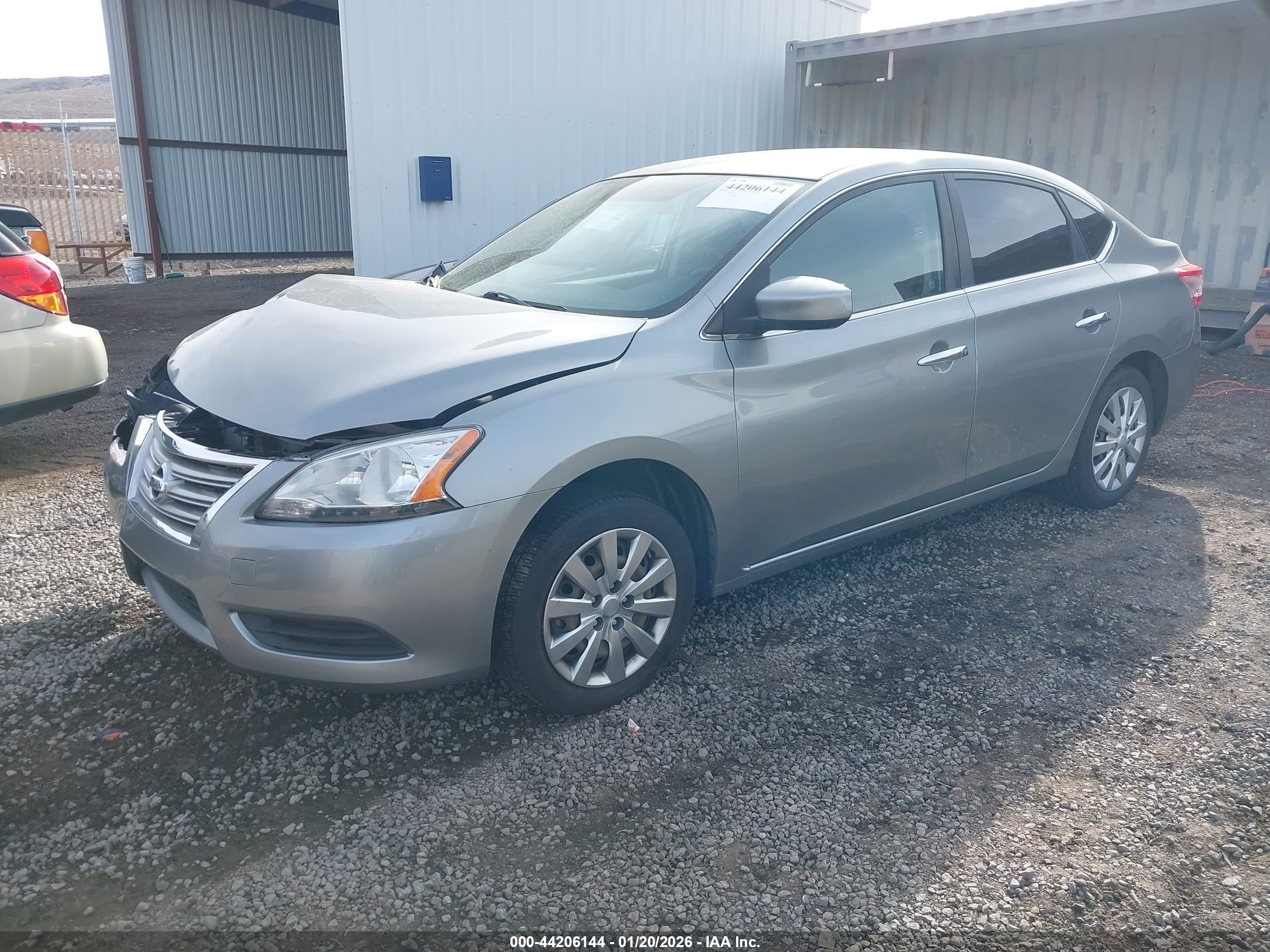 NISSAN SENTRA image 2