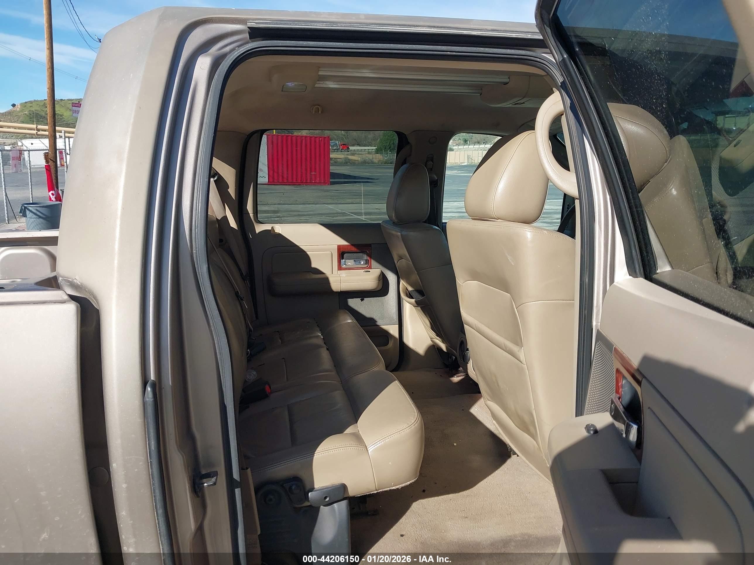 FORD F-150 image 8