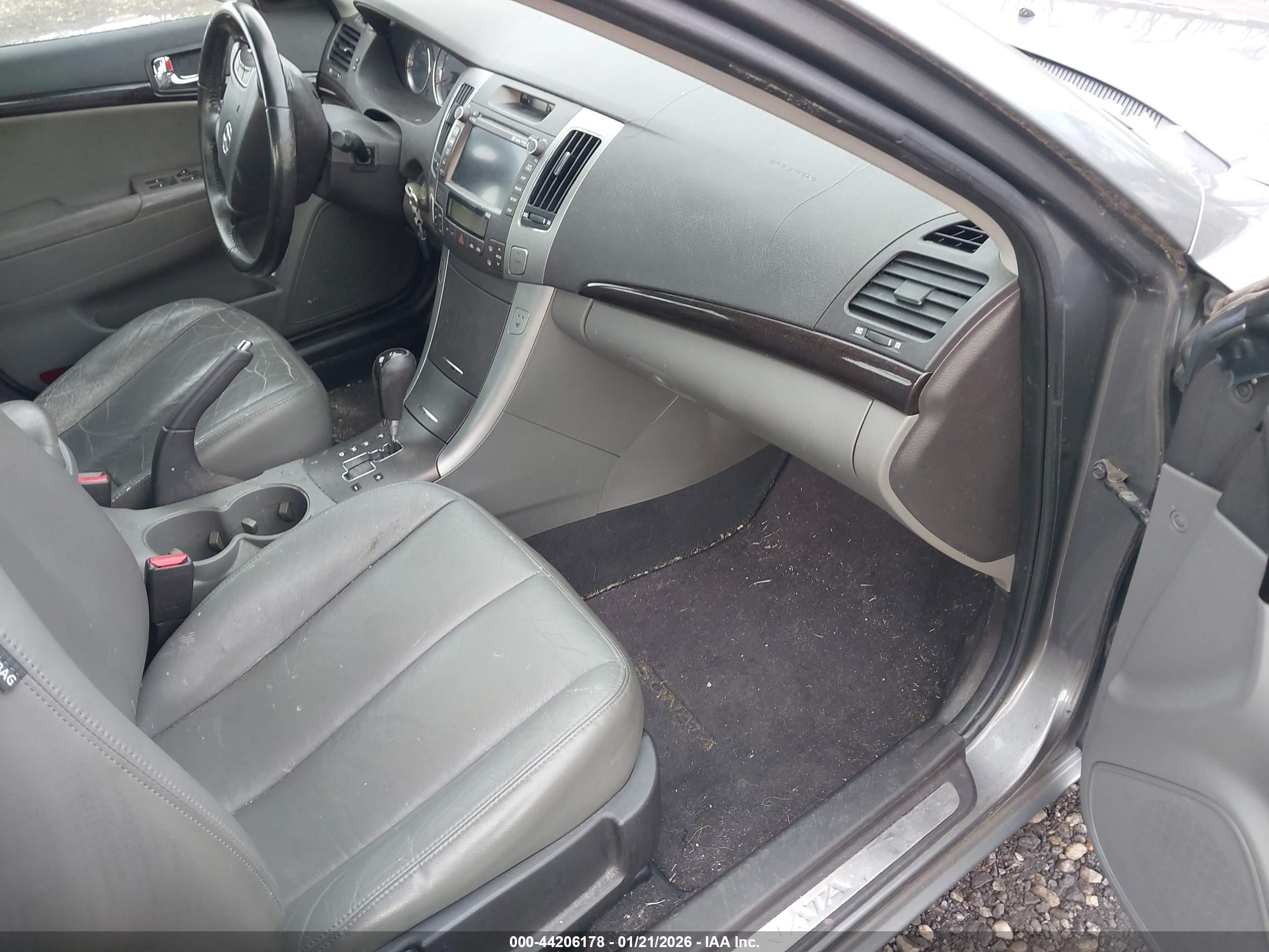 HYUNDAI SONATA image 5