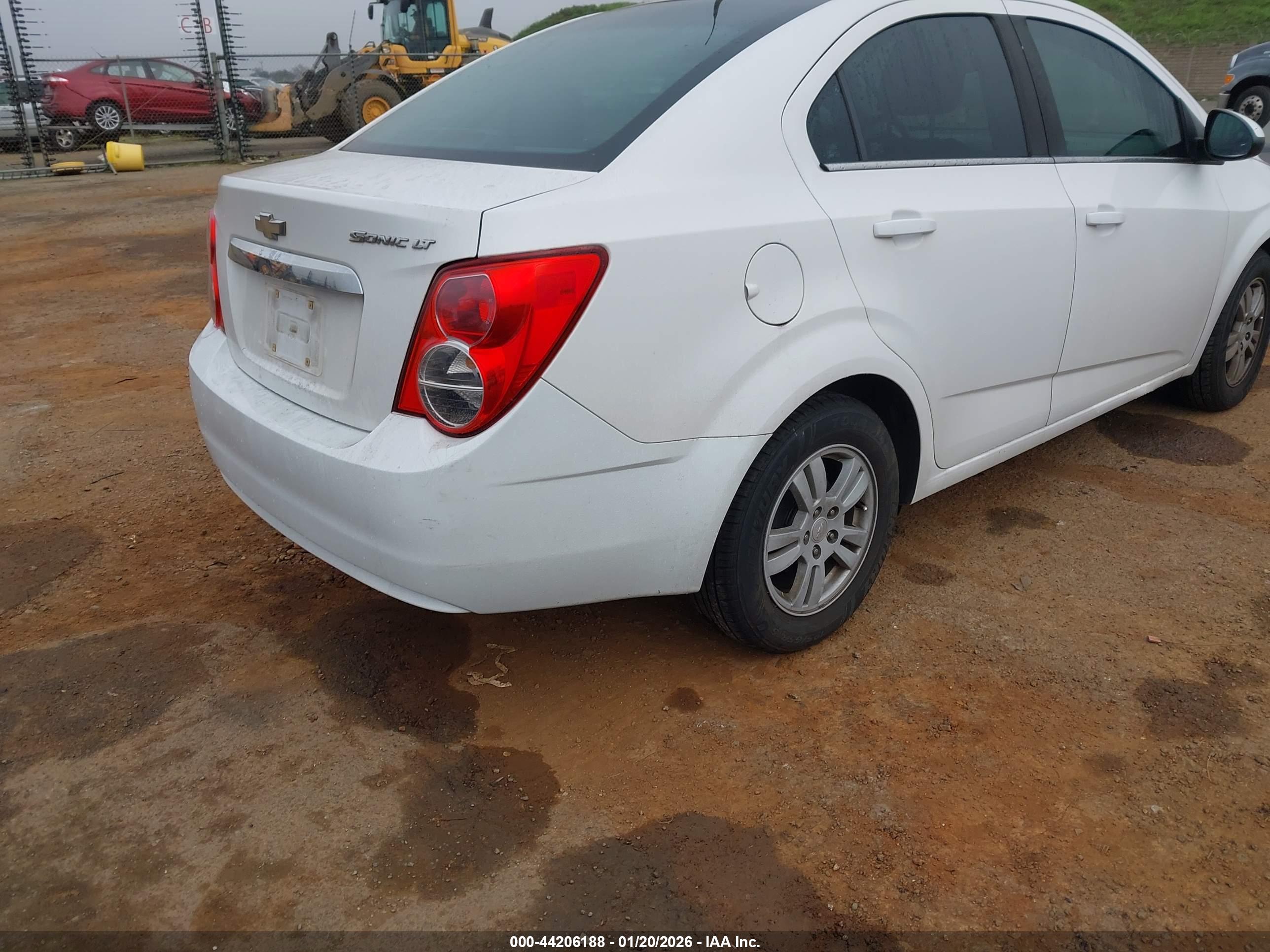 CHEVROLET SONIC image 4
