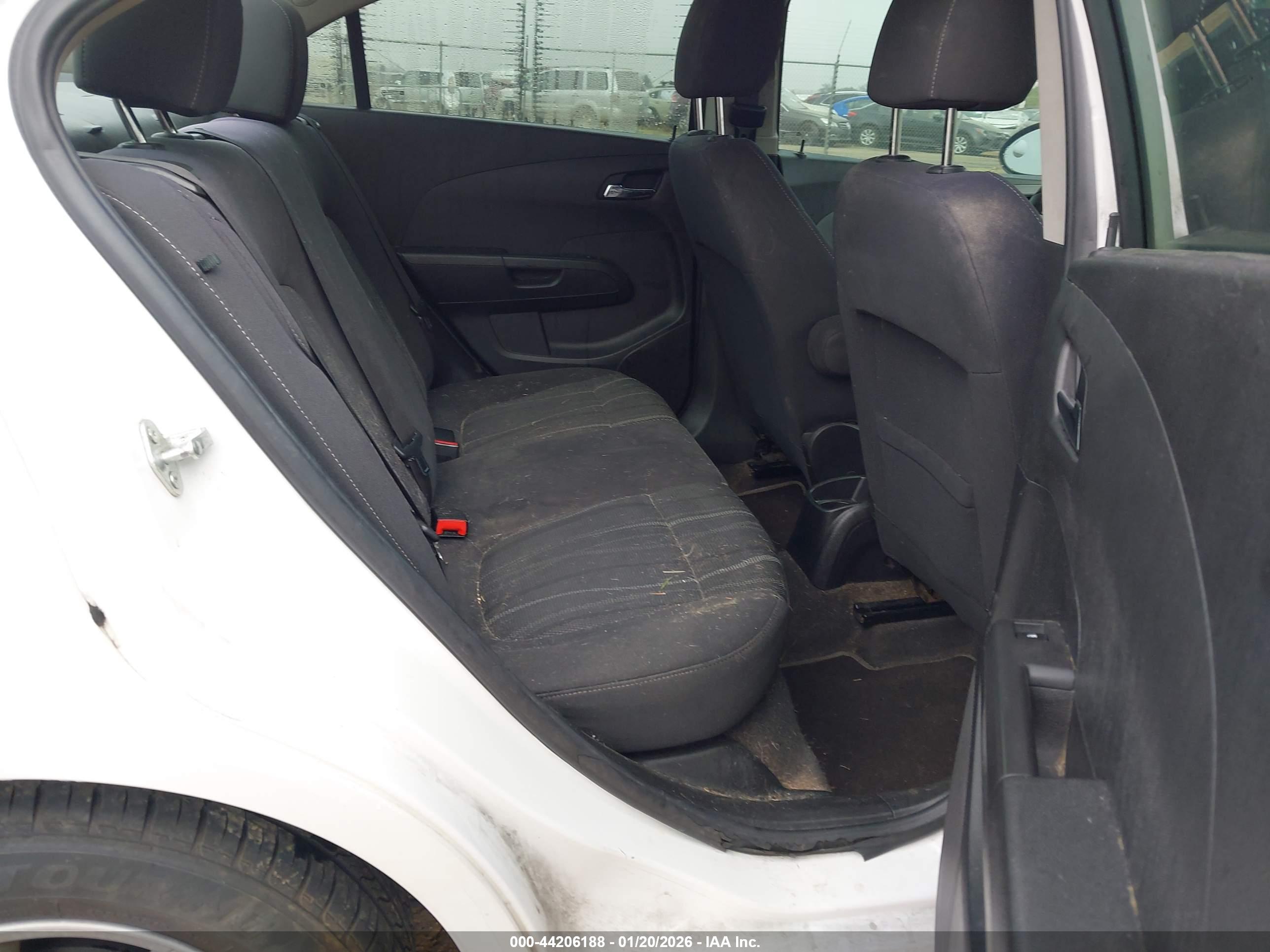 CHEVROLET SONIC image 8