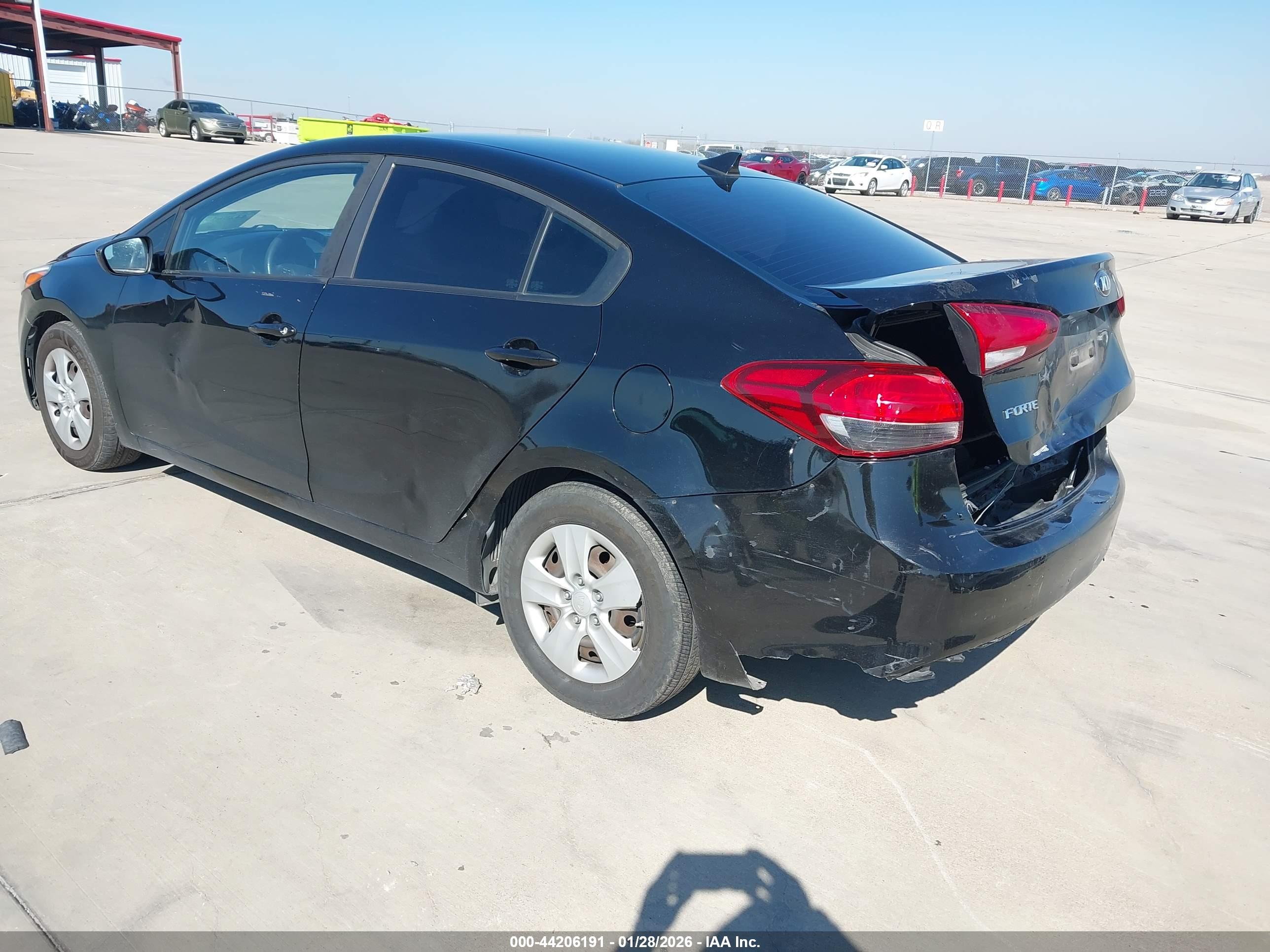 KIA FORTE image 3