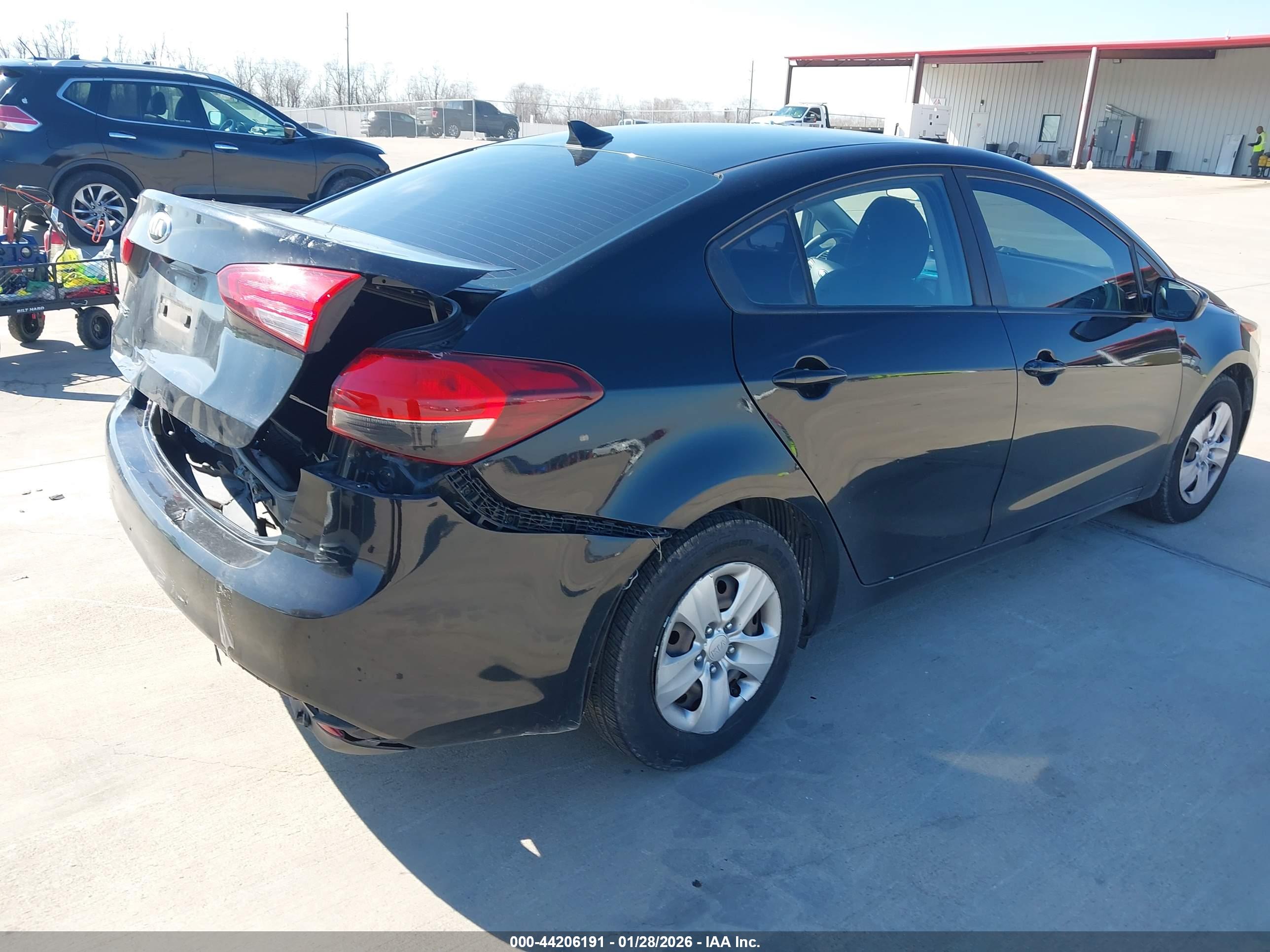 KIA FORTE image 4
