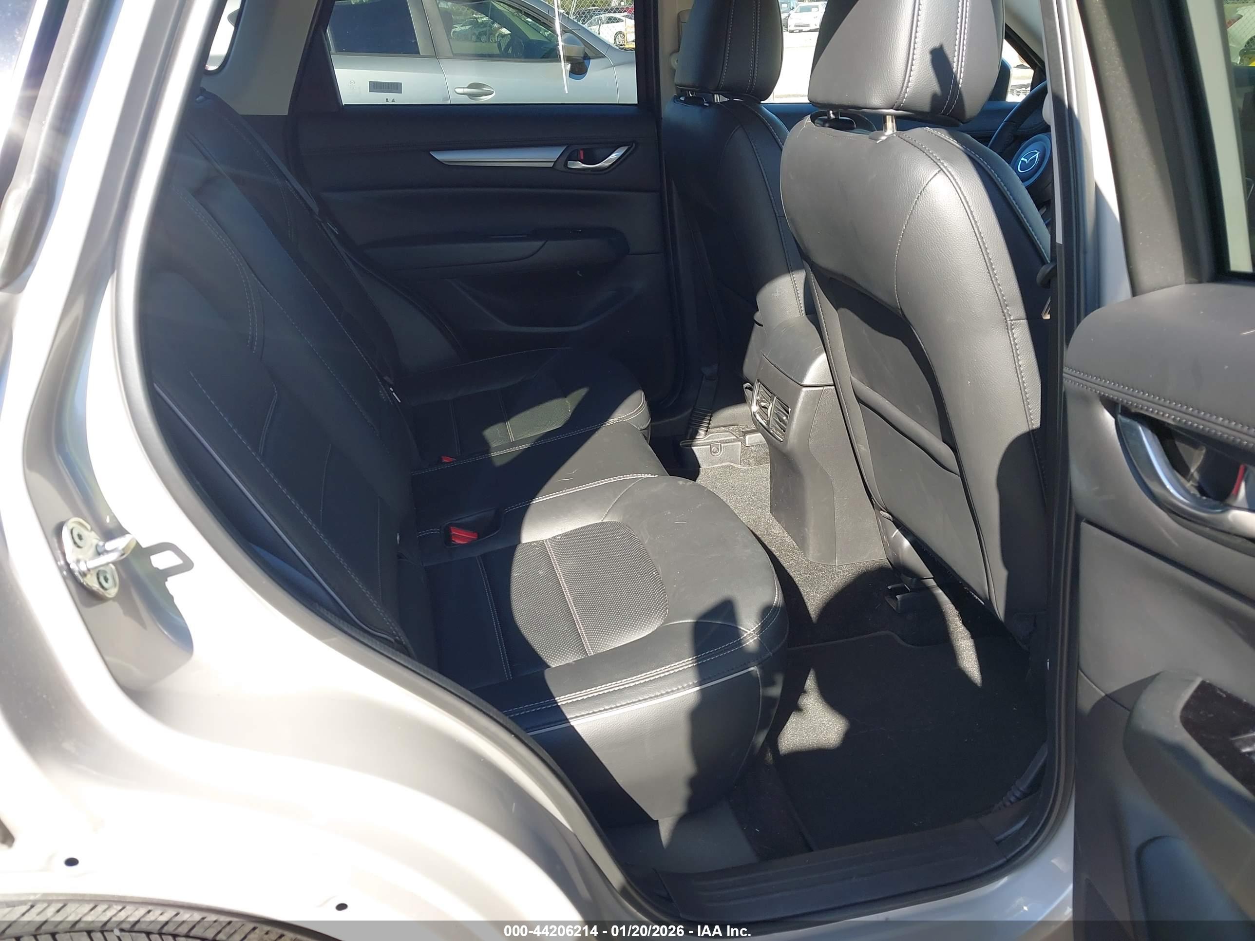 MAZDA CX-5 image 8