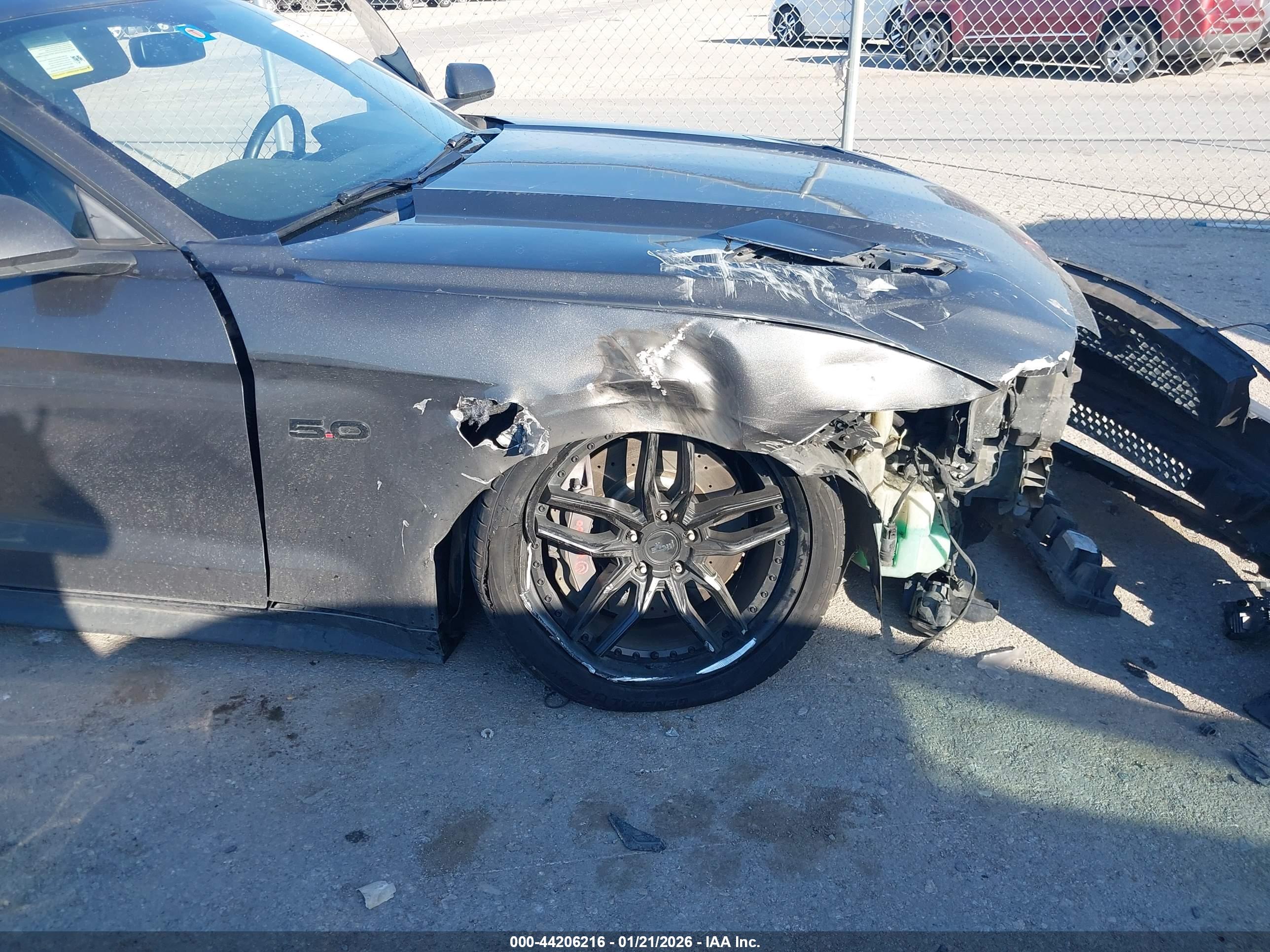 FORD MUSTANG image 6