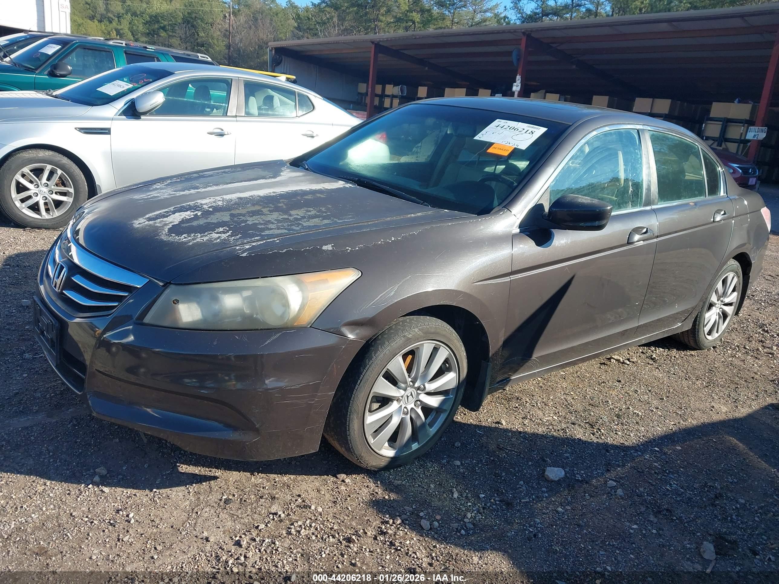 HONDA ACCORD image 2