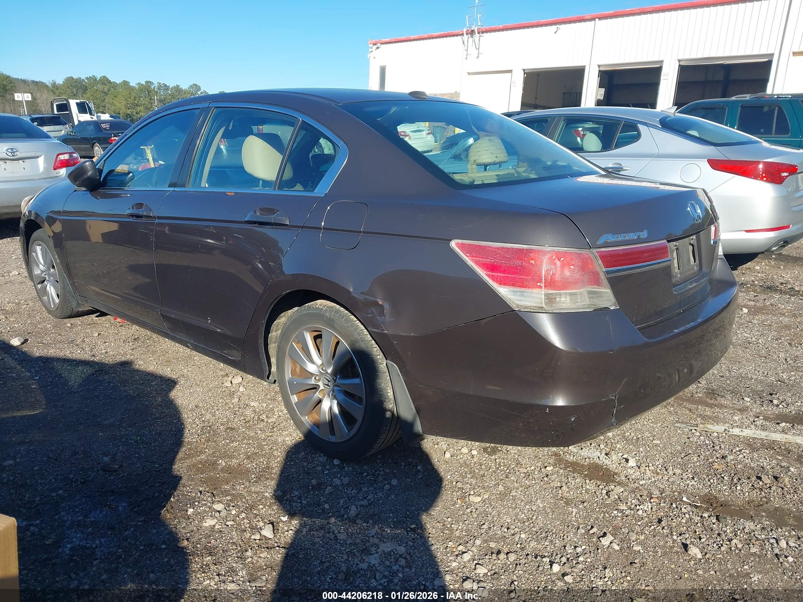 HONDA ACCORD image 3