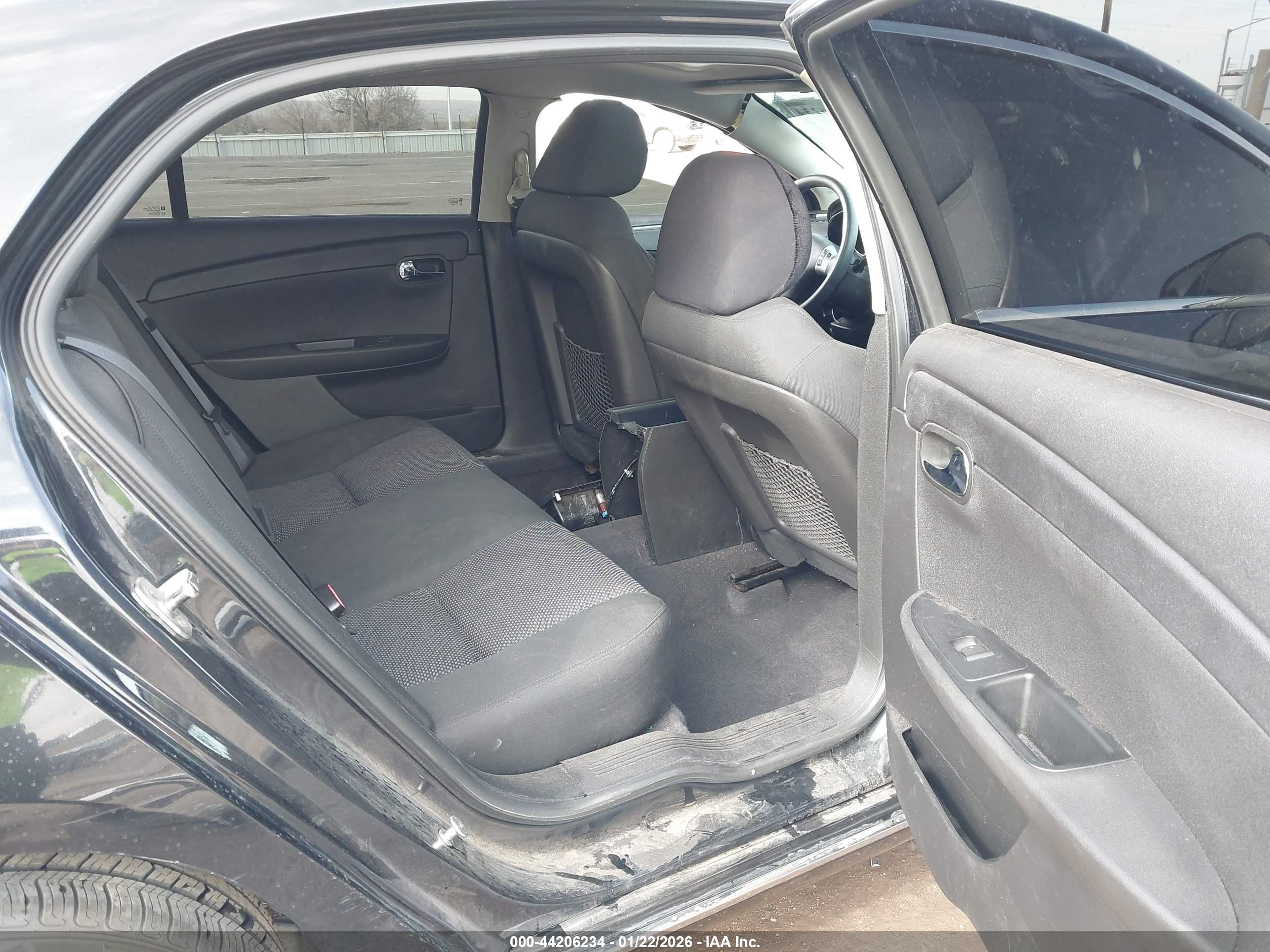 CHEVROLET MALIBU image 8