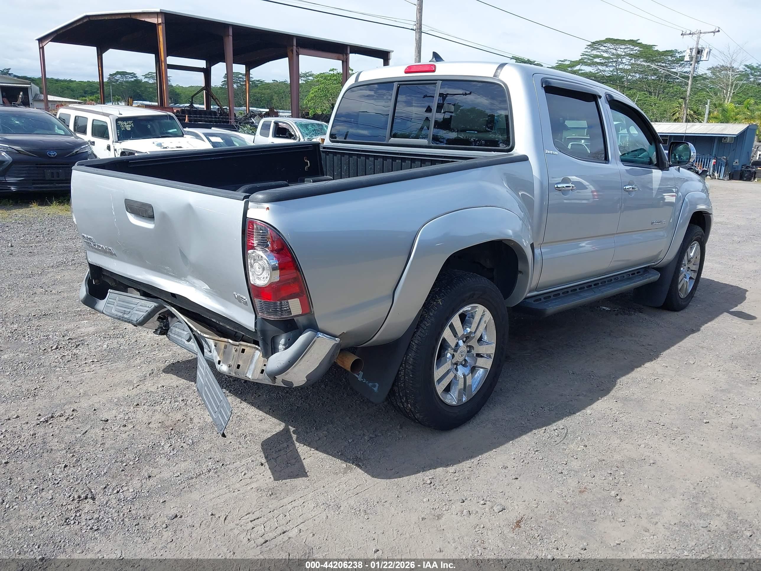 TOYOTA TACOMA image 4
