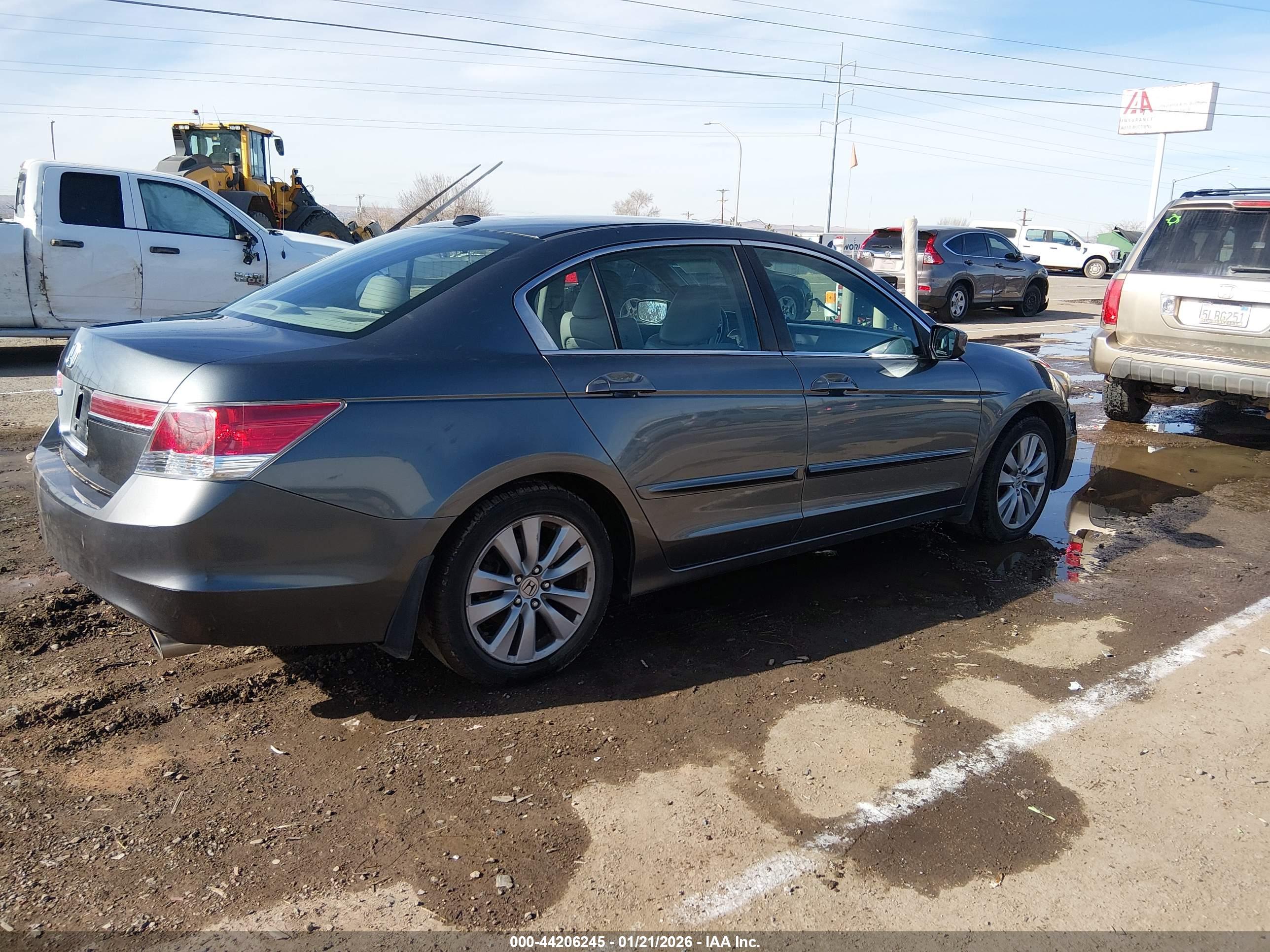 HONDA ACCORD image 4