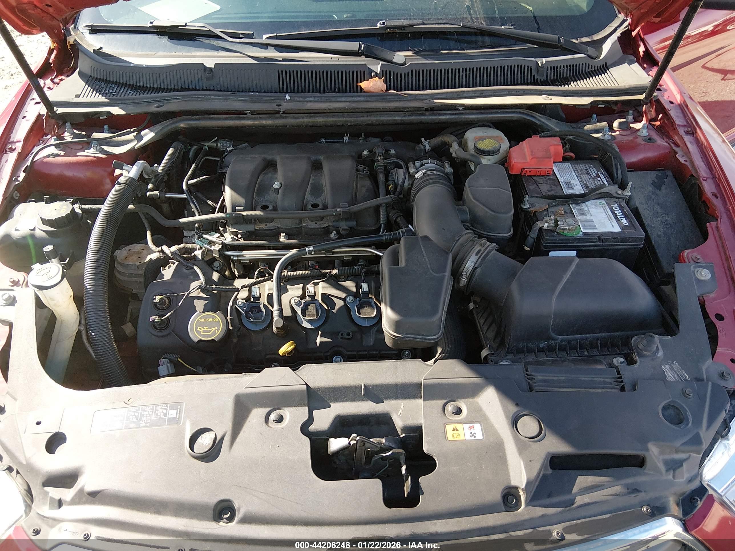 FORD TAURUS image 10