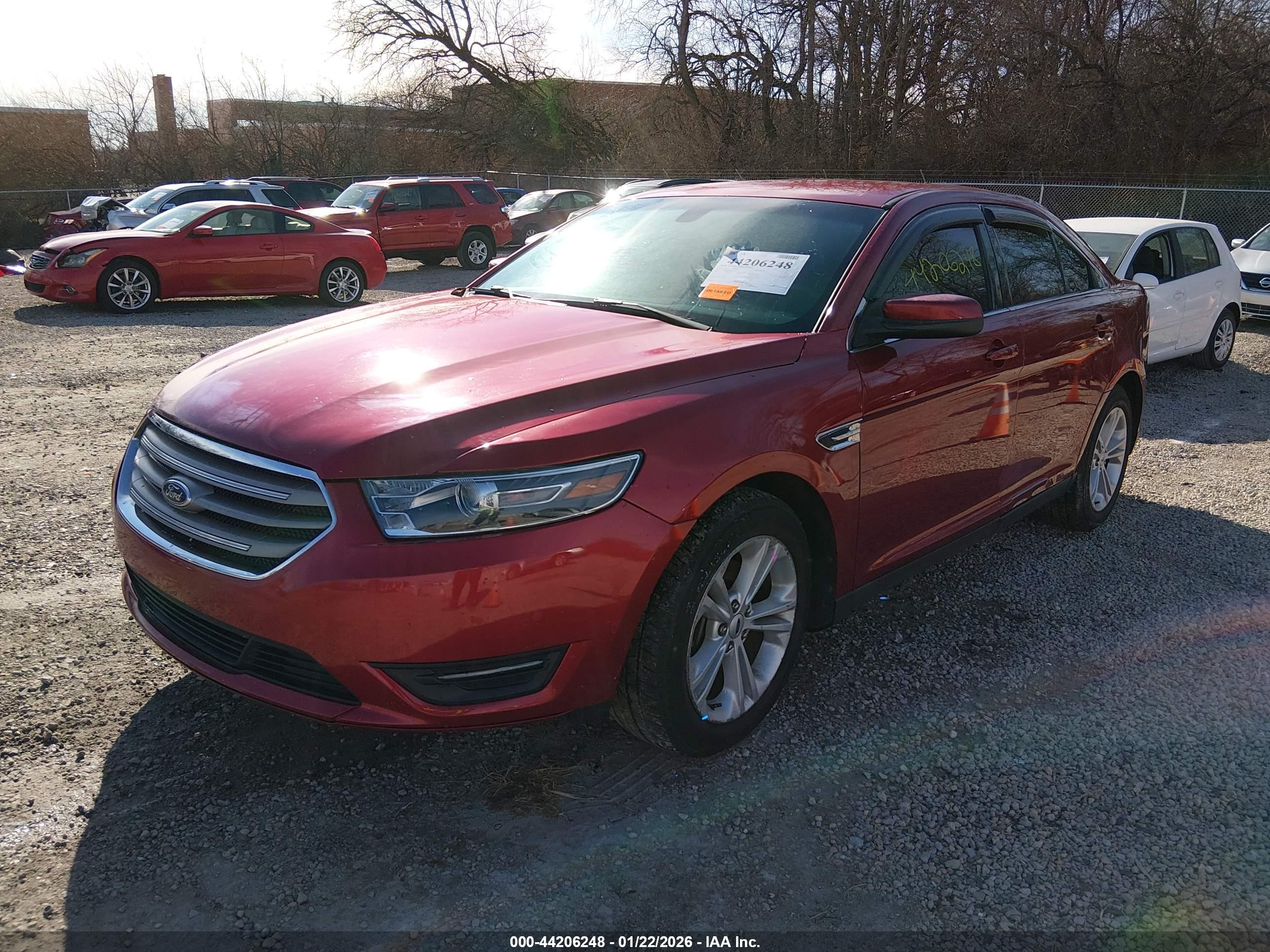 FORD TAURUS image 2