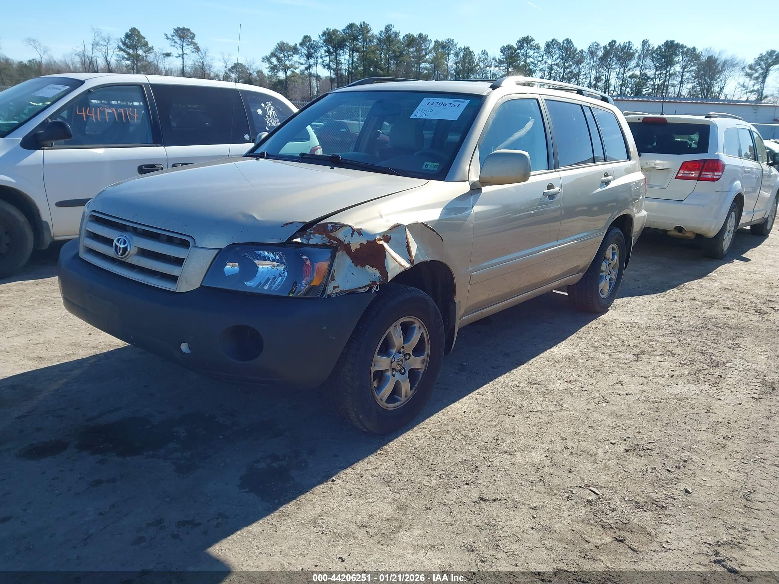 TOYOTA HIGHLANDER image 2