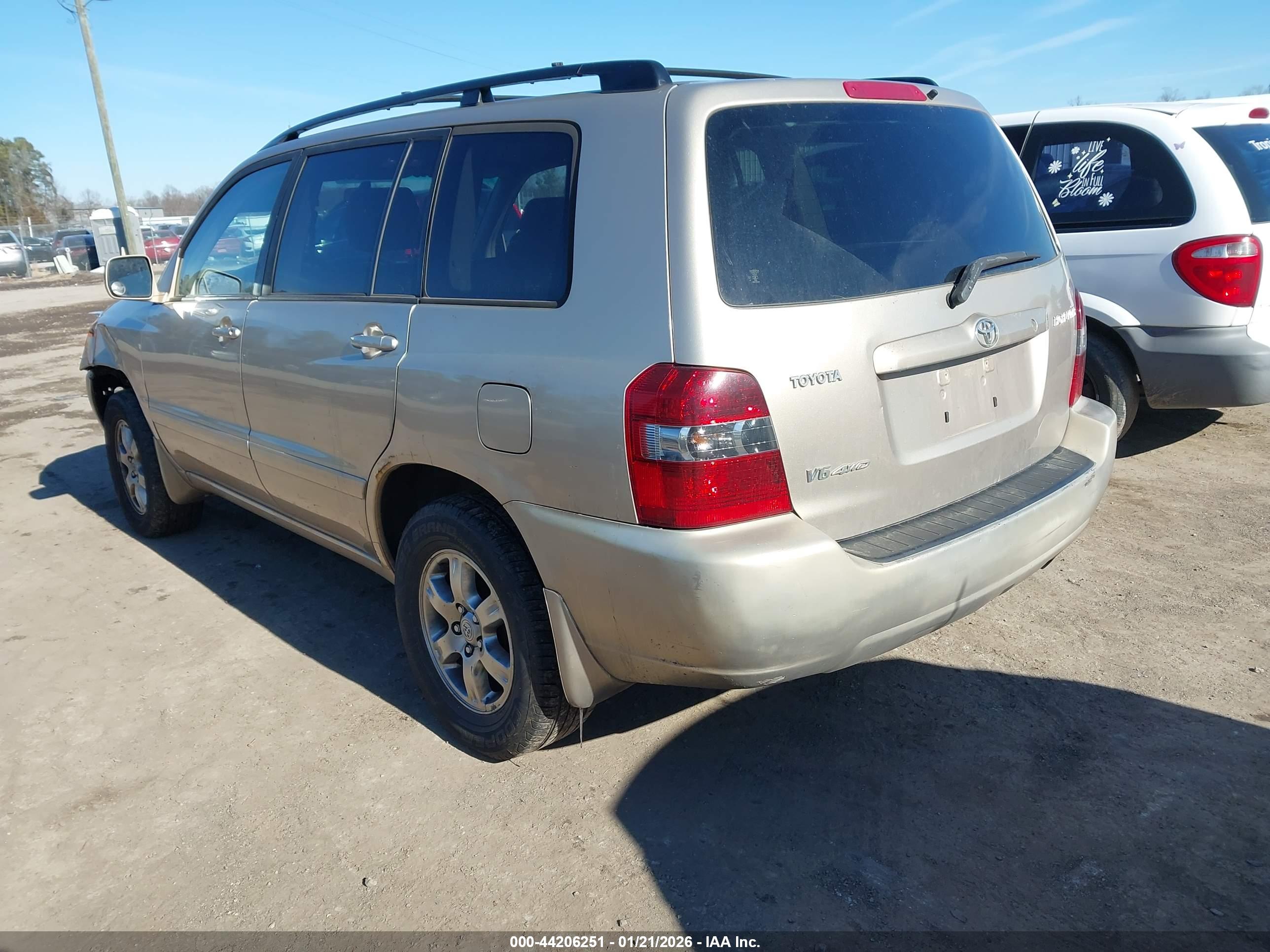 TOYOTA HIGHLANDER image 3