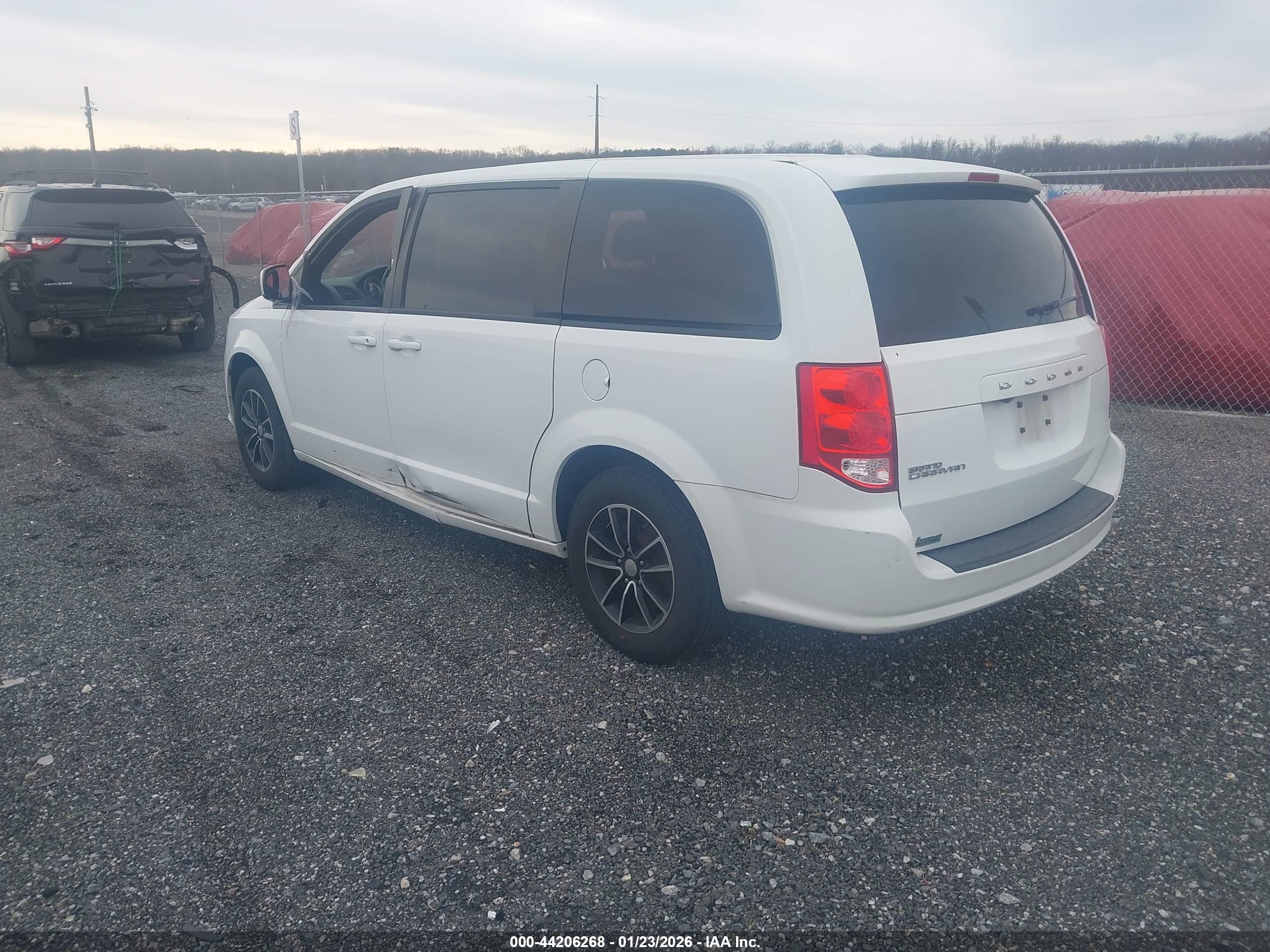 DODGE GRAND image 3