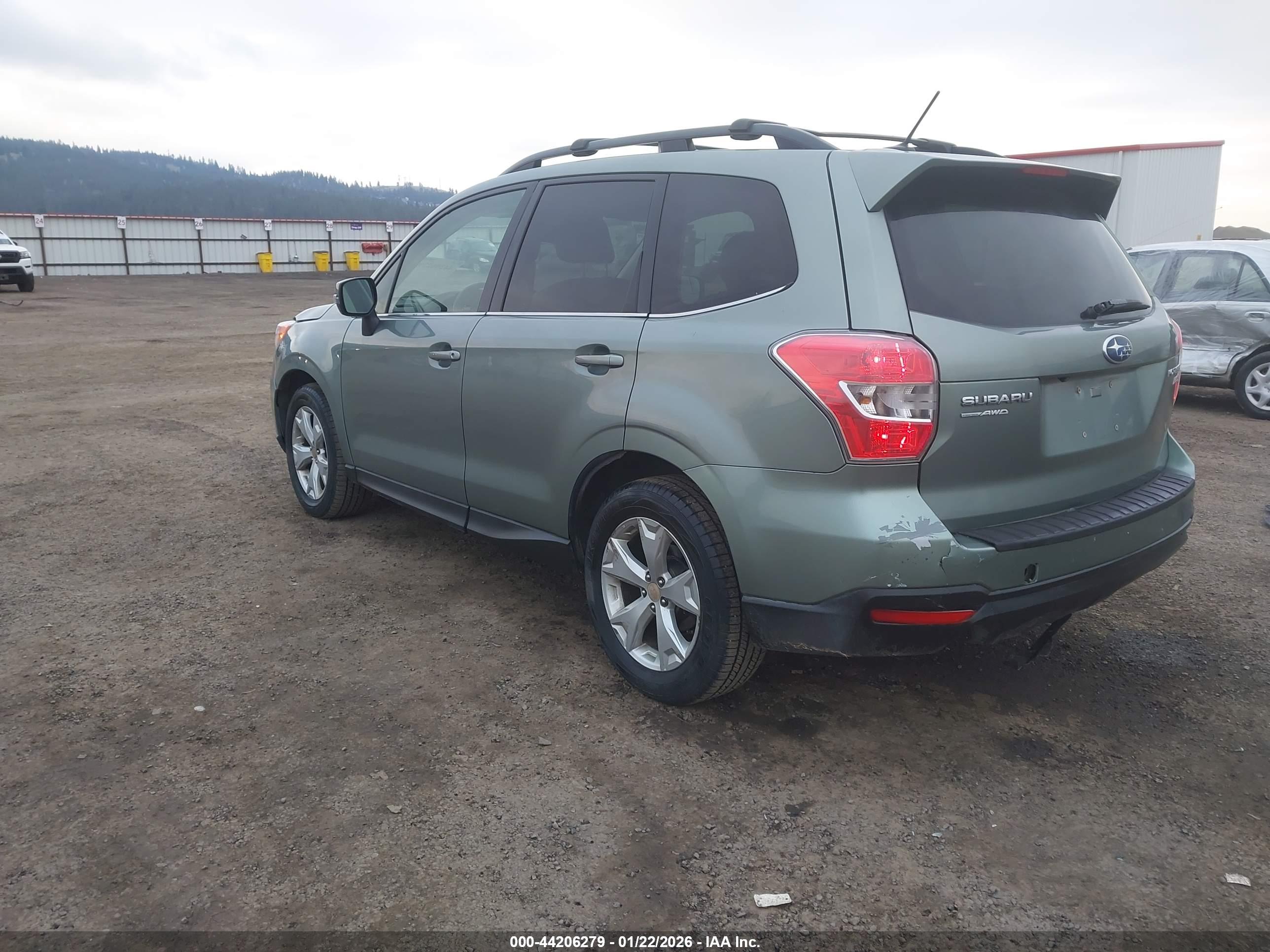 SUBARU FORESTER image 3